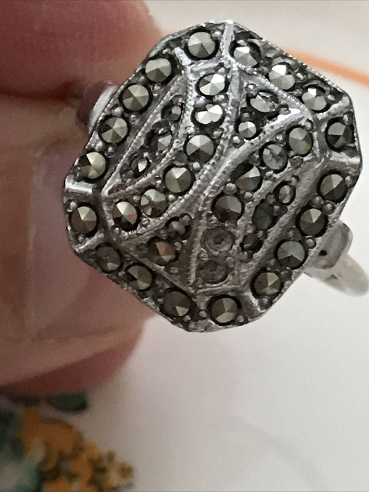 Silver Tone Marcesite Ring. Art Deco Style. Geometric. Sparkly. Jewellery Gift