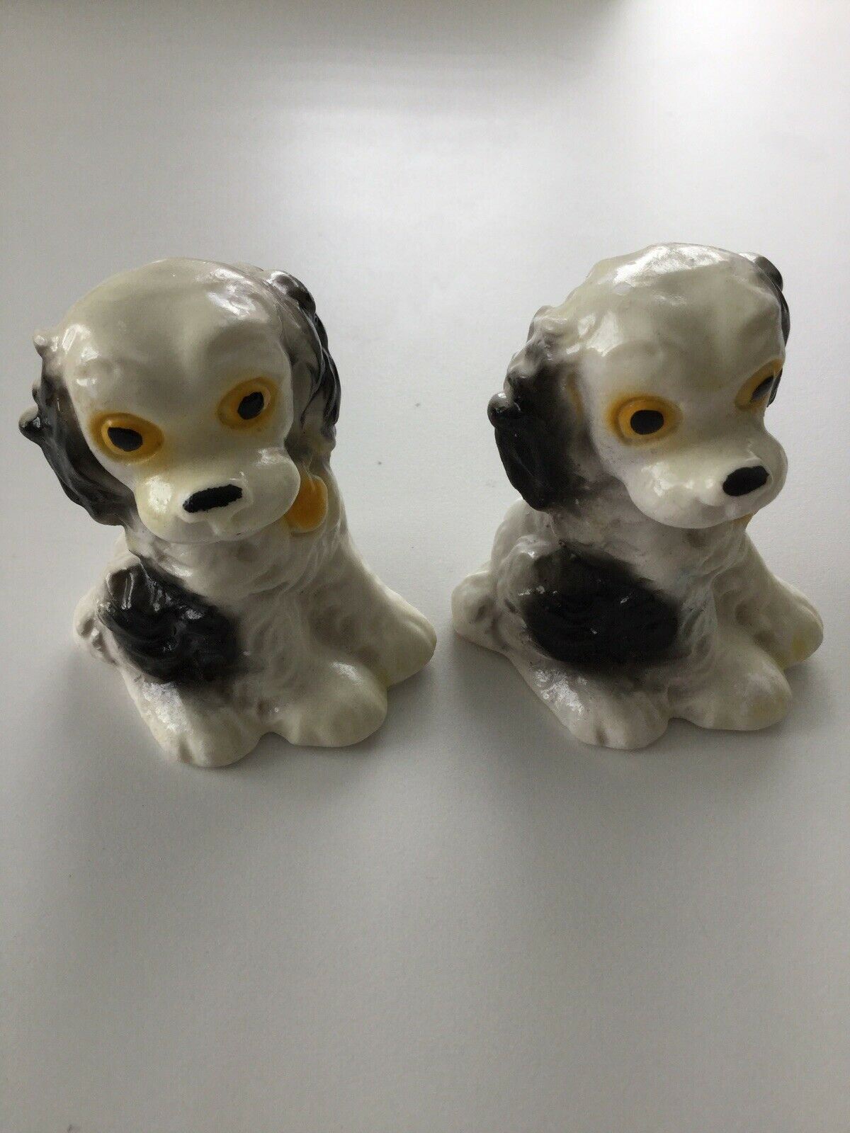 Pair Of Vintage Spaniel Dog Ornaments. Black And White. Ceramic. 1960s? Boxed