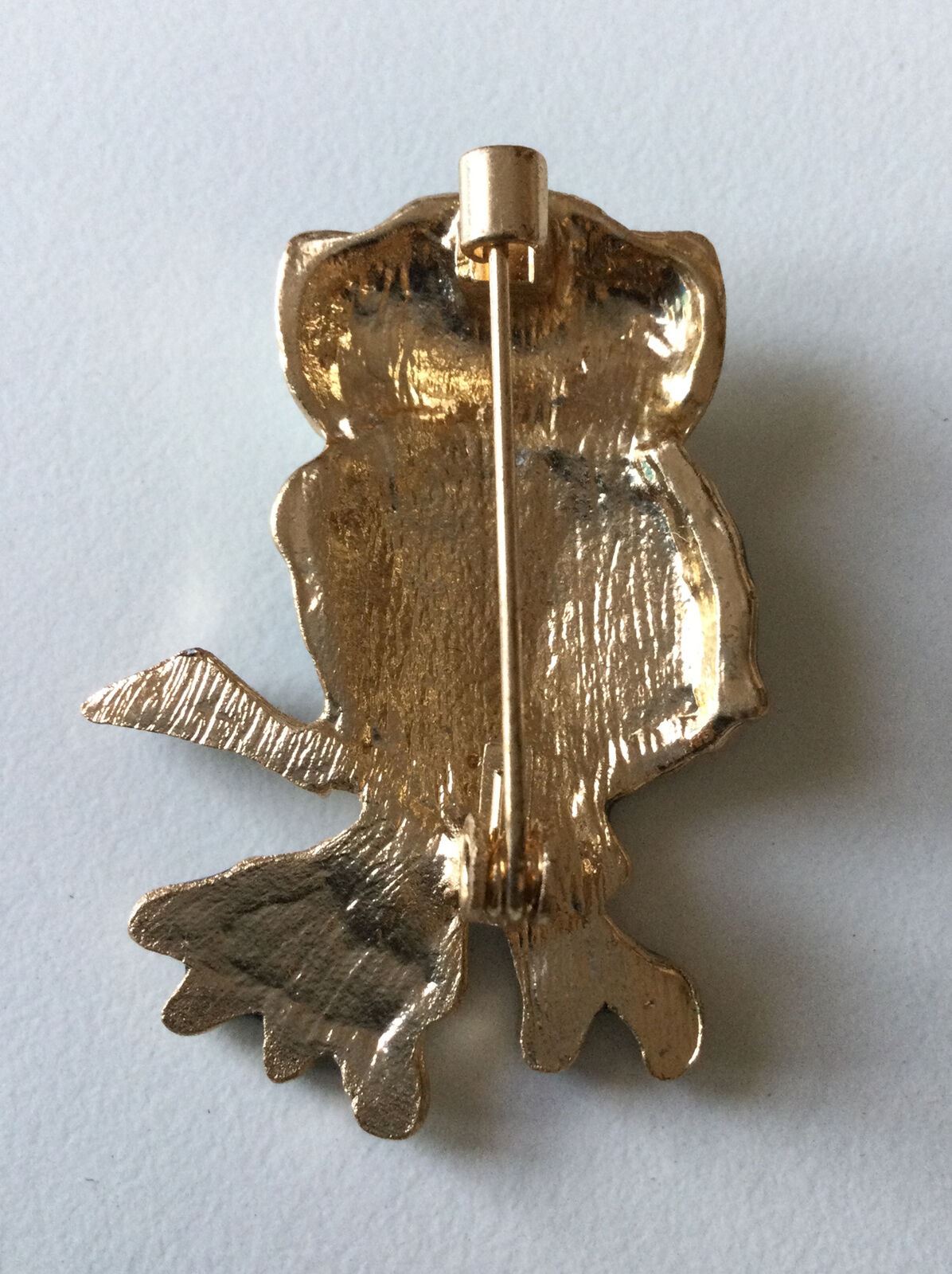 Cute Gold Plated Owl Brooch. With Grey And White Enamel. Jewelled Eyes. Wise Old