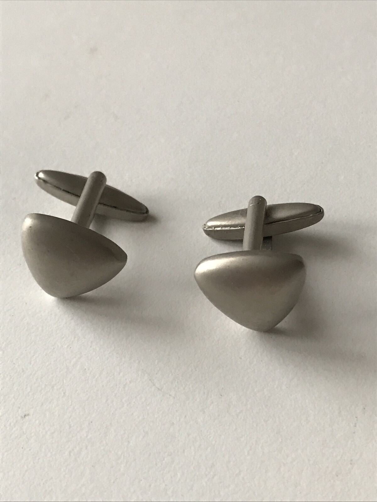 Mens Cufflinks. Simple Modern Brushed Silver Tone Metal. Triangular. Understated