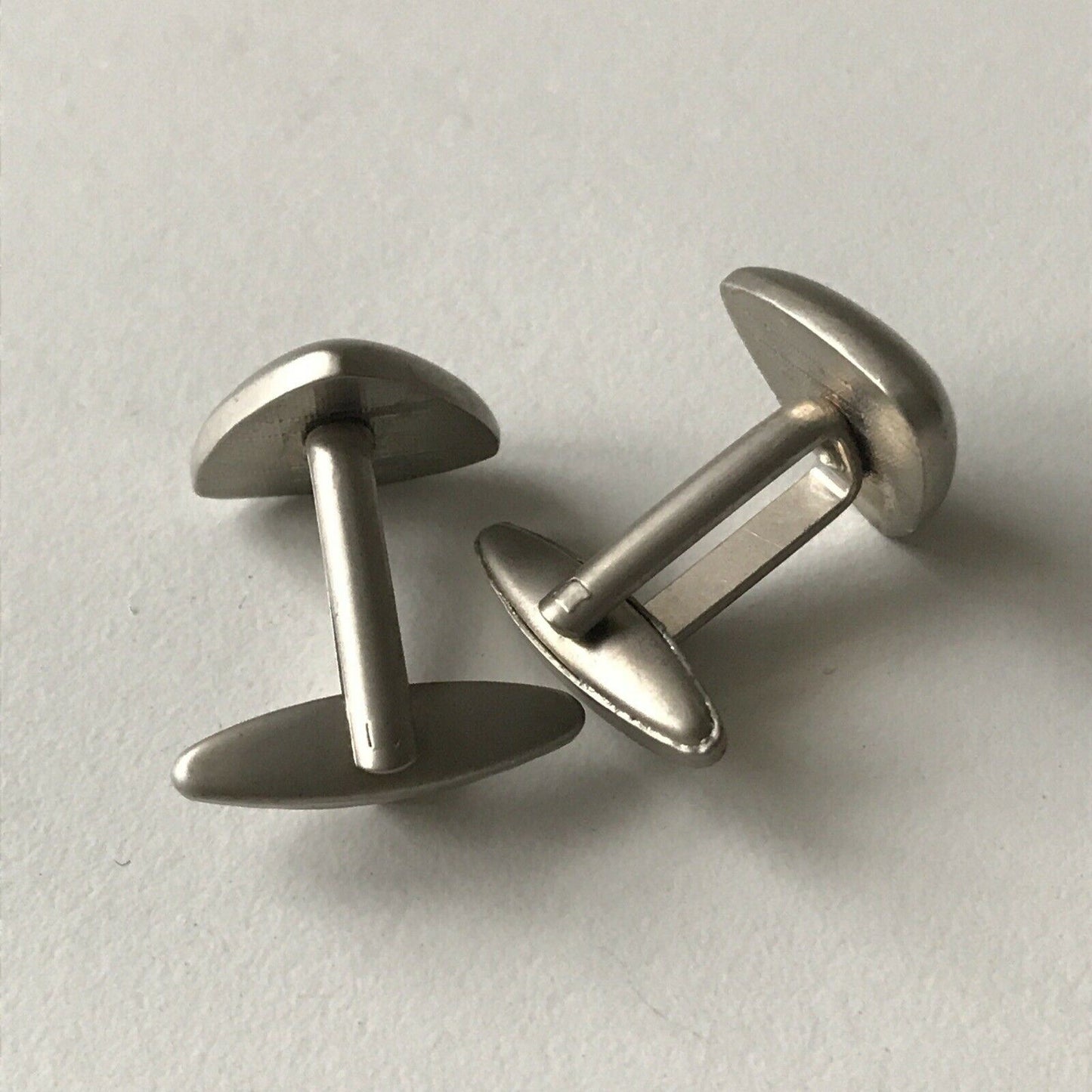 Mens Cufflinks. Simple Modern Brushed Silver Tone Metal. Triangular. Understated