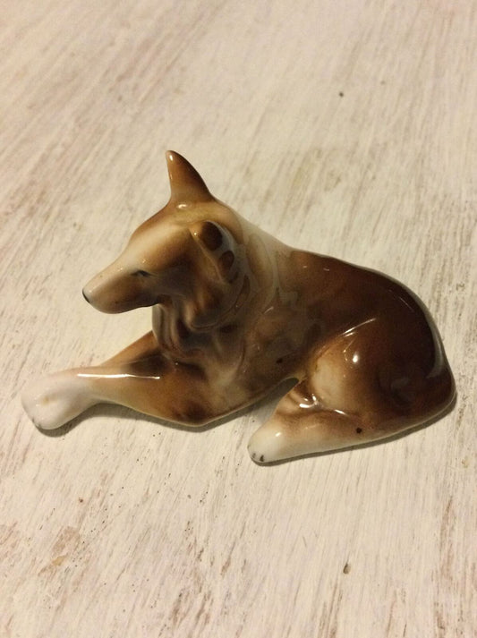 Collie  Dog Ornament Figurine Dog Lovers Gift  Approx 4 Cm