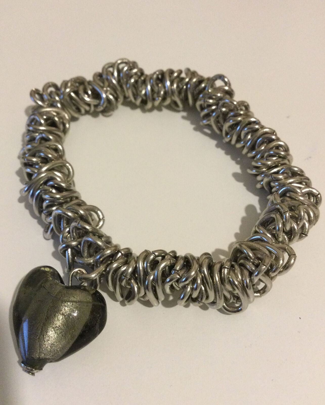 Heart Bead Bracelet. Silver Tone. Expanding. With Grey Glass Bead Great gift