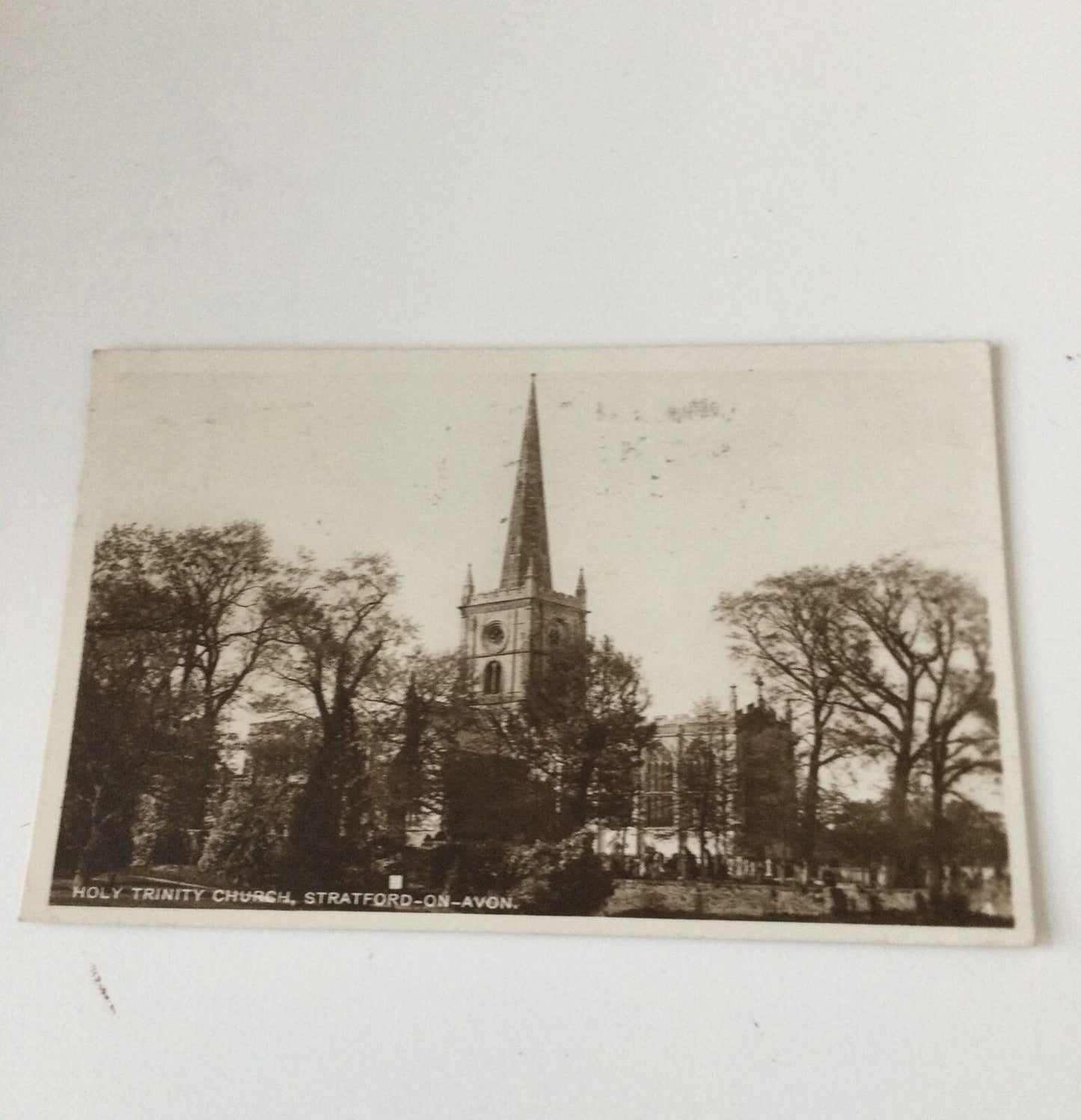 Vintage Postcard. Holy Trinity Church, Stratford Upon Avon. 1930s. George V