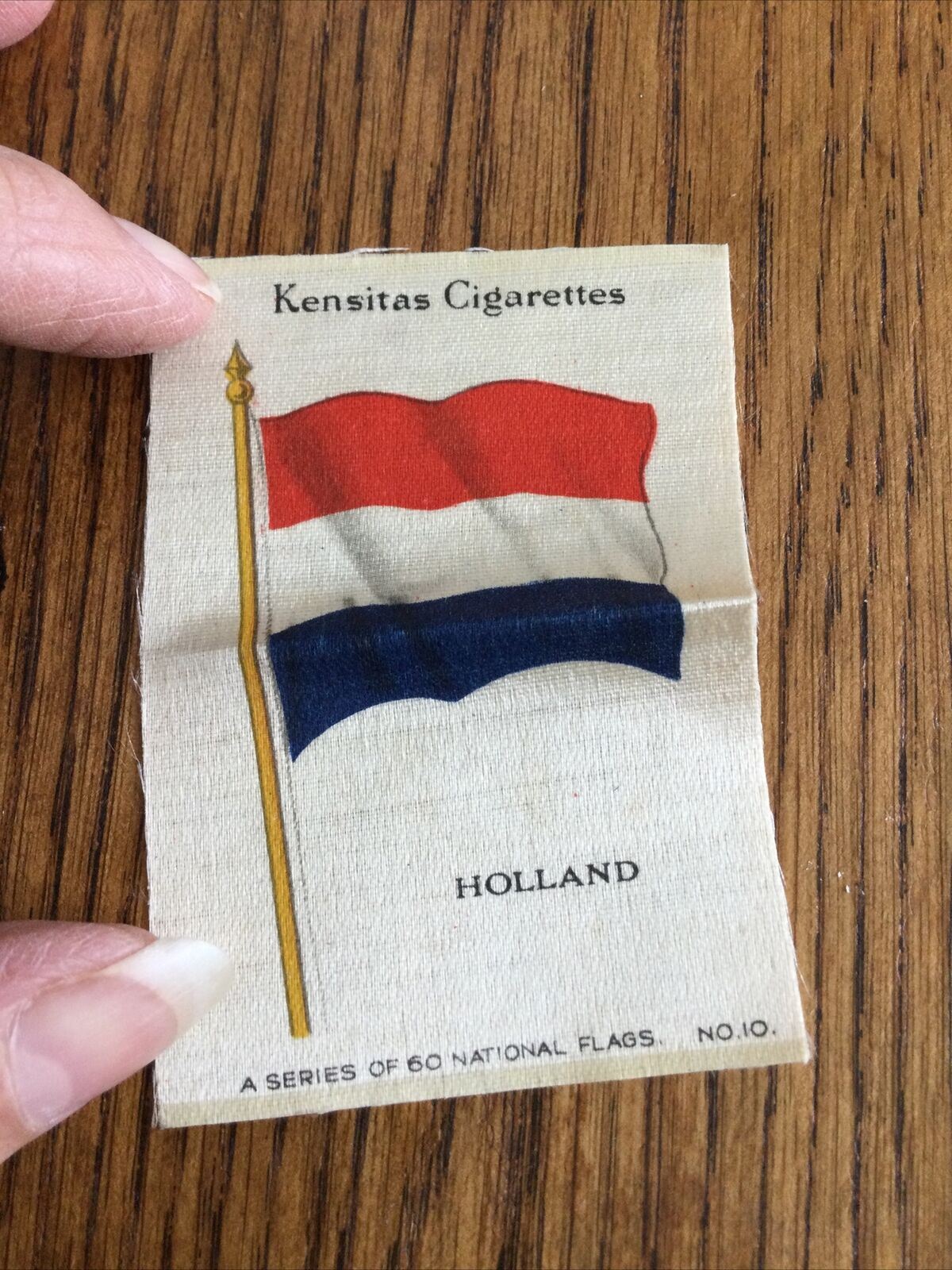 Vintage 1930s Kensitas Cigarettes Silk Card Holland no 10 of 60 national flags