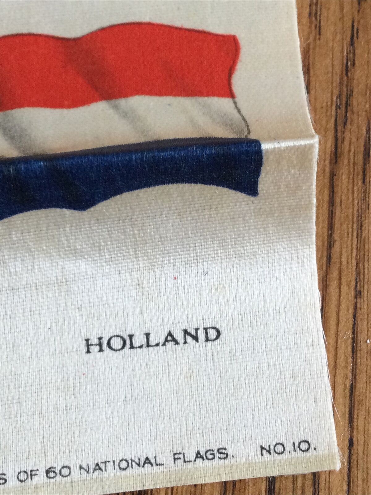 Vintage 1930s Kensitas Cigarettes Silk Card Holland no 10 of 60 national flags