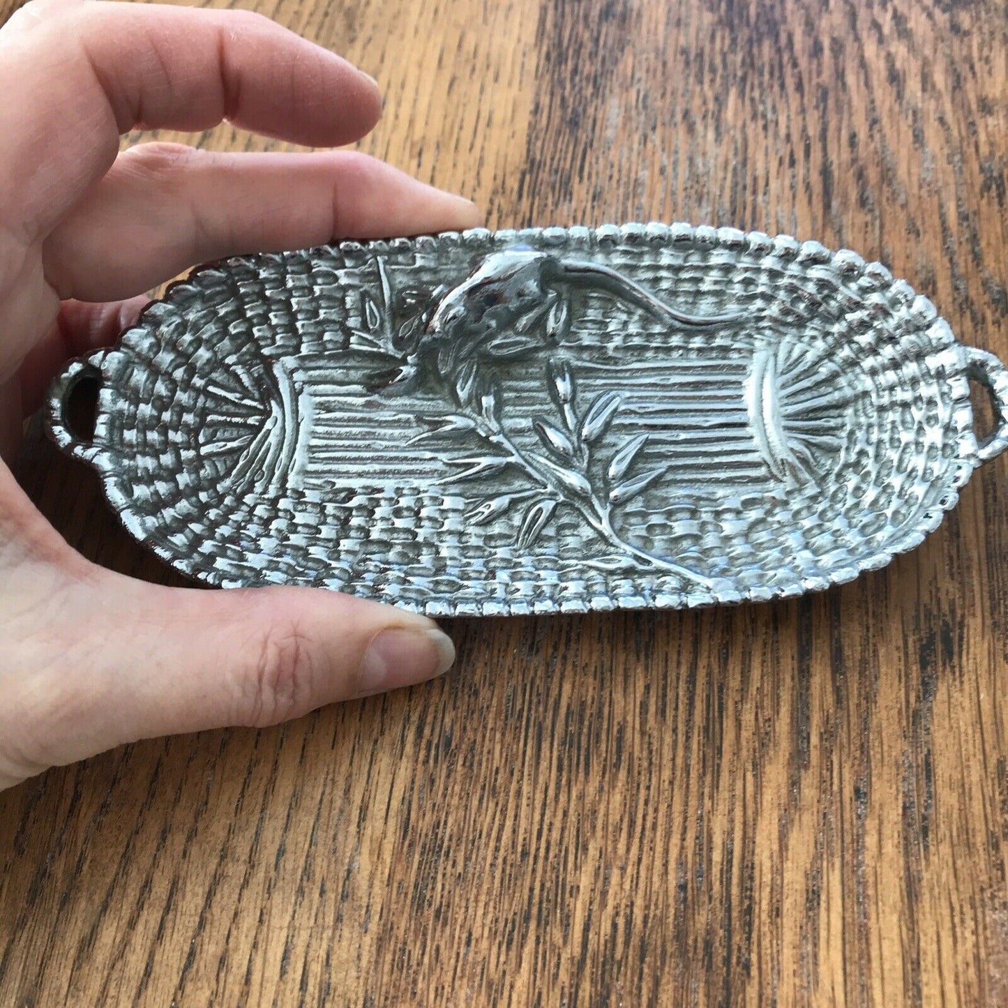 Chrome Plated Vintage Trinket Dish / Key or coin tray. Mouse With Wheat In Basket. Harvest mouse.