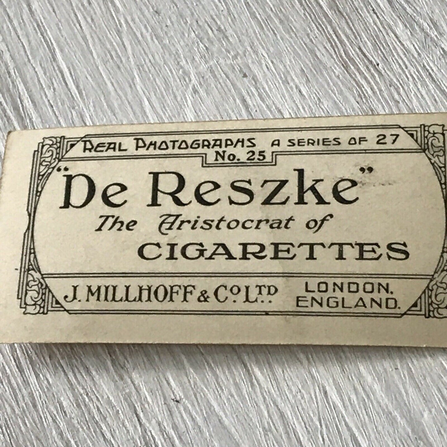 De Reszke Cigarette Card Series 1 no.25 Just From Market Cute Black Cat Basket