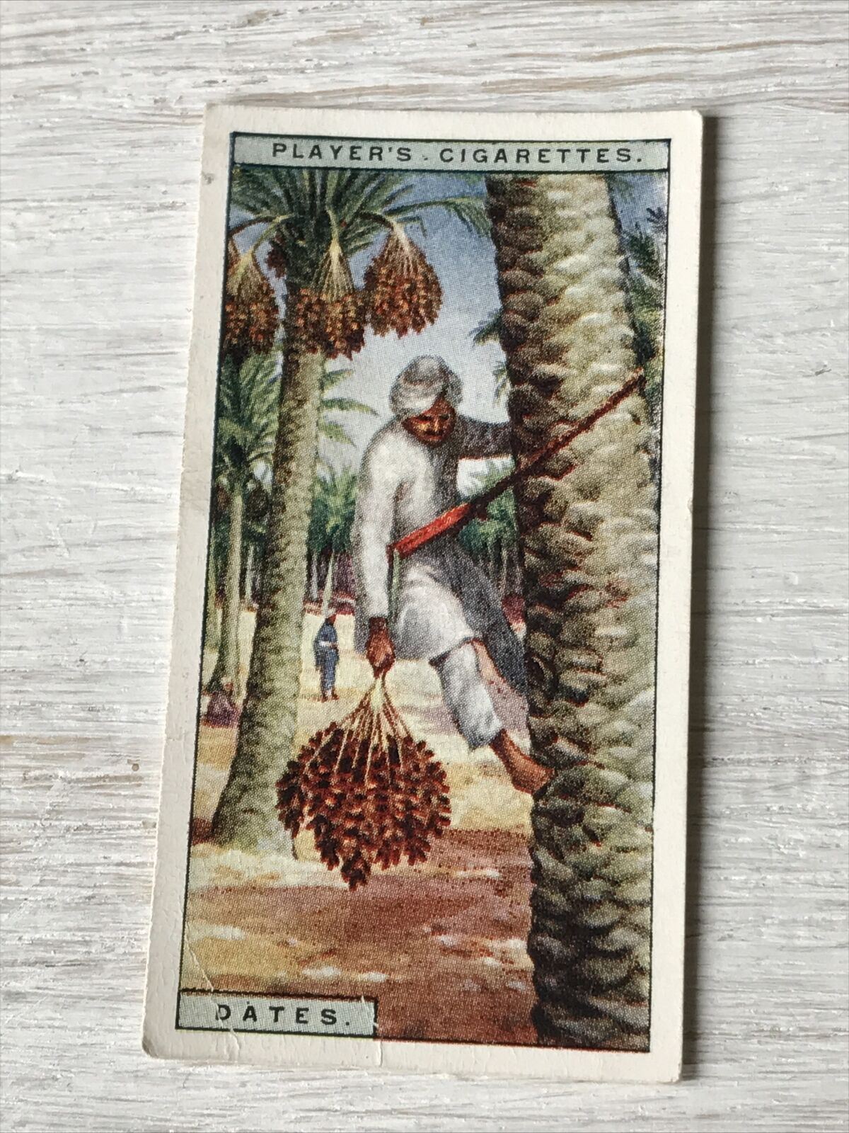 Vintage Players Cigarettes Card Products Of The World Dates 20 Gathering Fruit