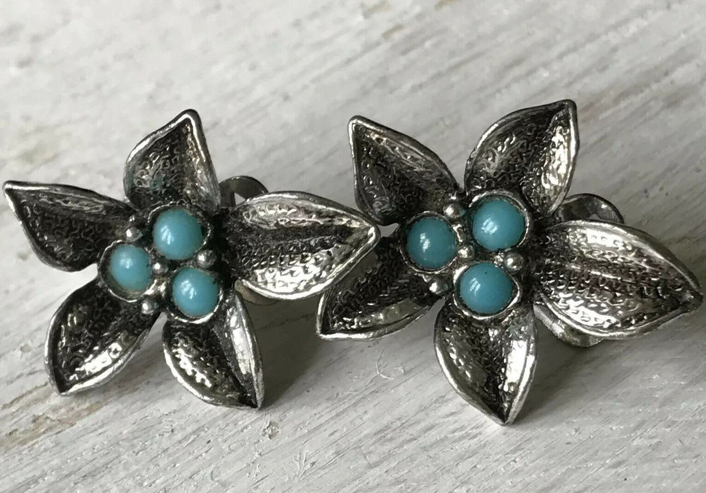 Vintage Clip On Earrings Flower Design Silver Tone Unusual Blue Stones Pretty