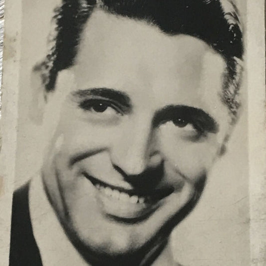 Chairman Juniors Cigarette Card - Film Stars - No. 51 Cary Grant - Memorabilia - Paramount