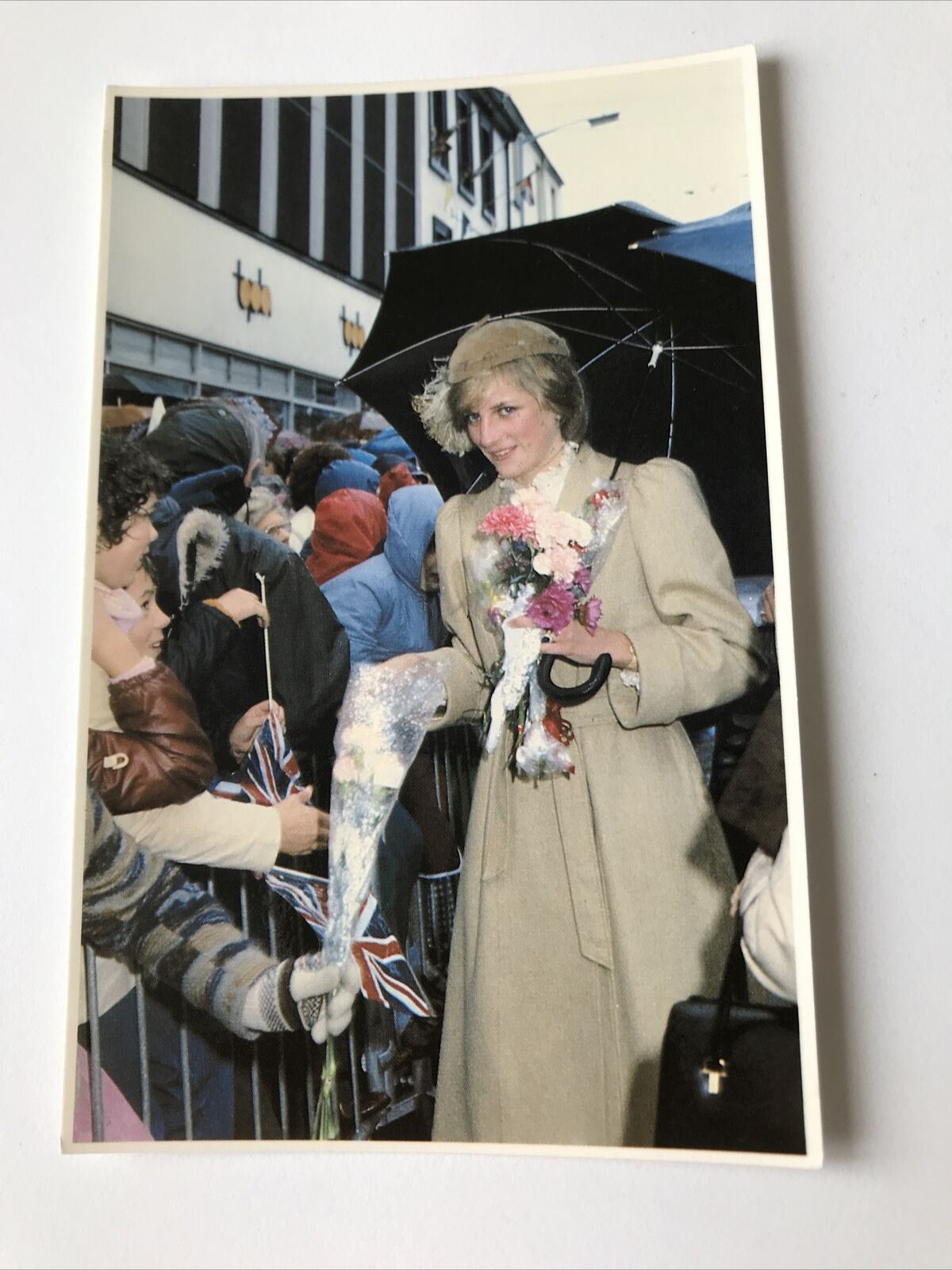 Princess Diana Postcard Vintage 1981 Greeting The Public Rainy Day Looking Shy