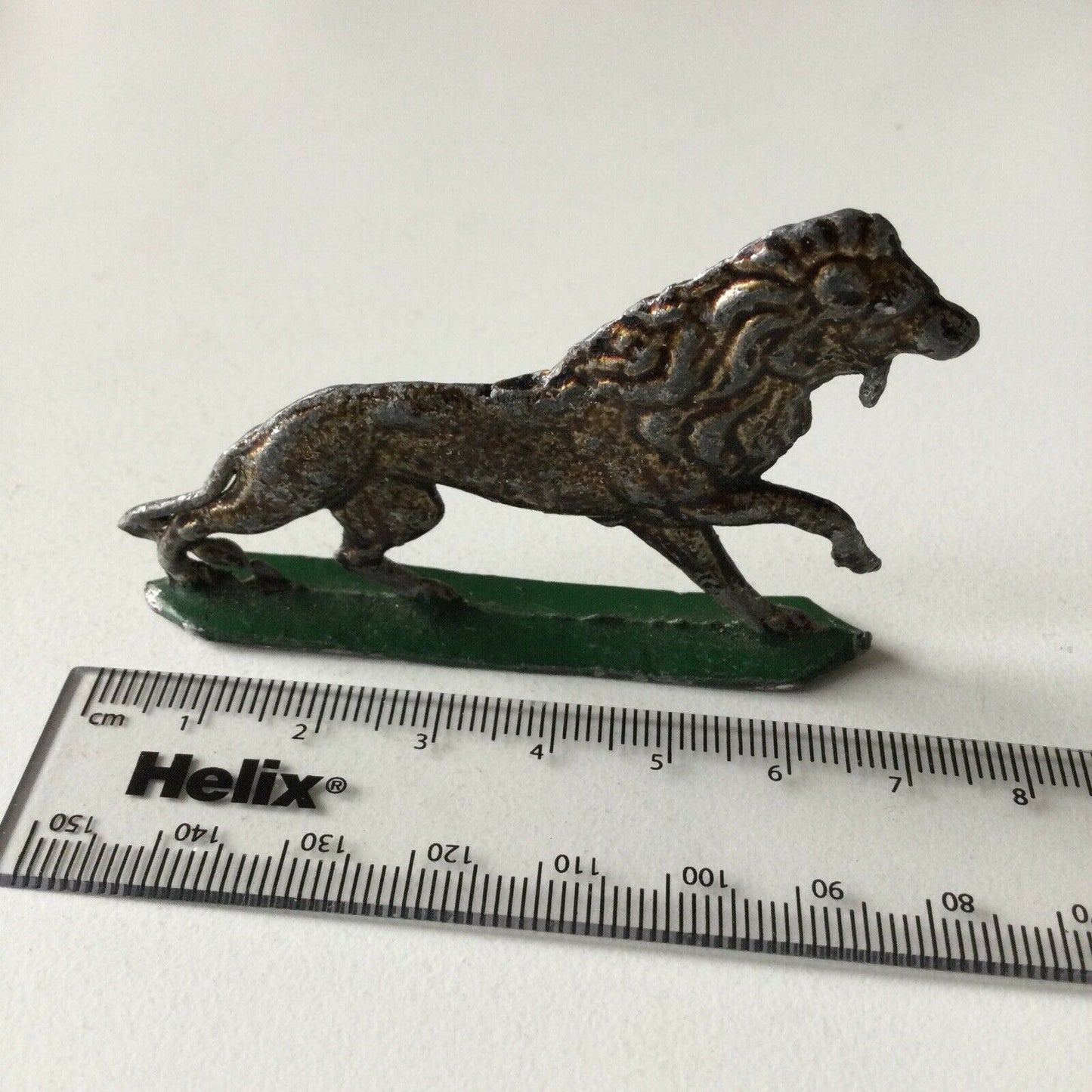 Vintage LEAD LionToy Metal Flat Half Round Model Zoo Animal Figure Collectible