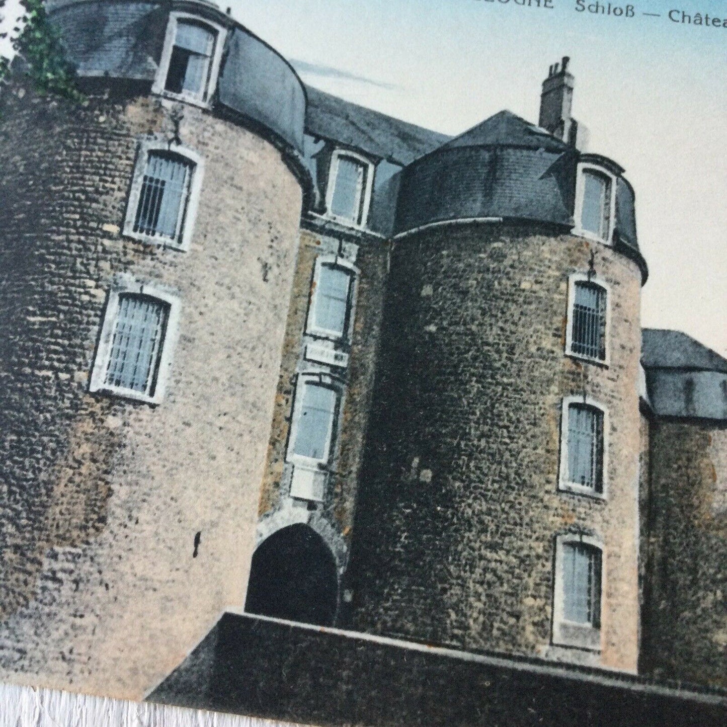 Vintage Postcard Coloured France Boulogne Chateau Castle Exterior