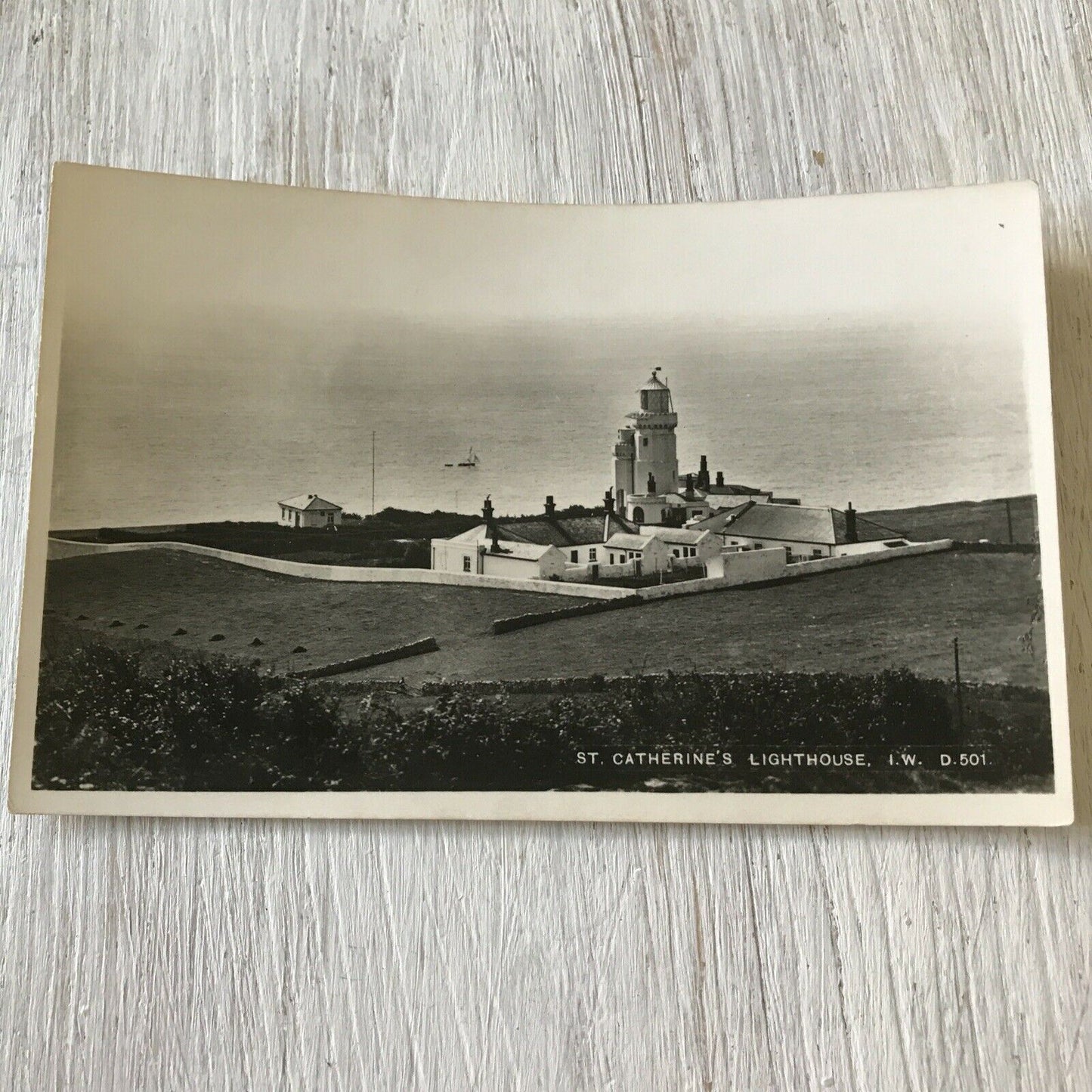 Isle Of Wight Memorabilia Vintage Postcard St Catherine’s Lighthouse Sea Coast