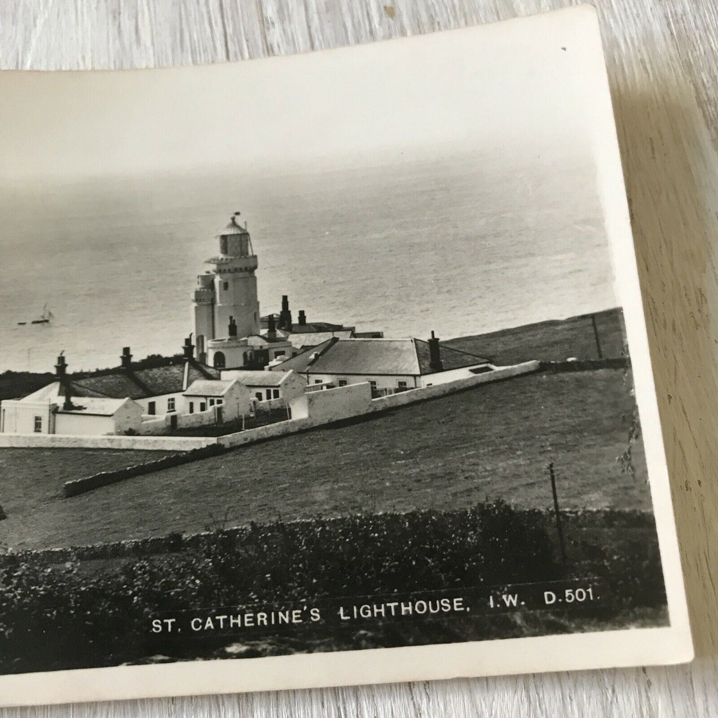 Isle Of Wight Memorabilia Vintage Postcard St Catherine’s Lighthouse Sea Coast