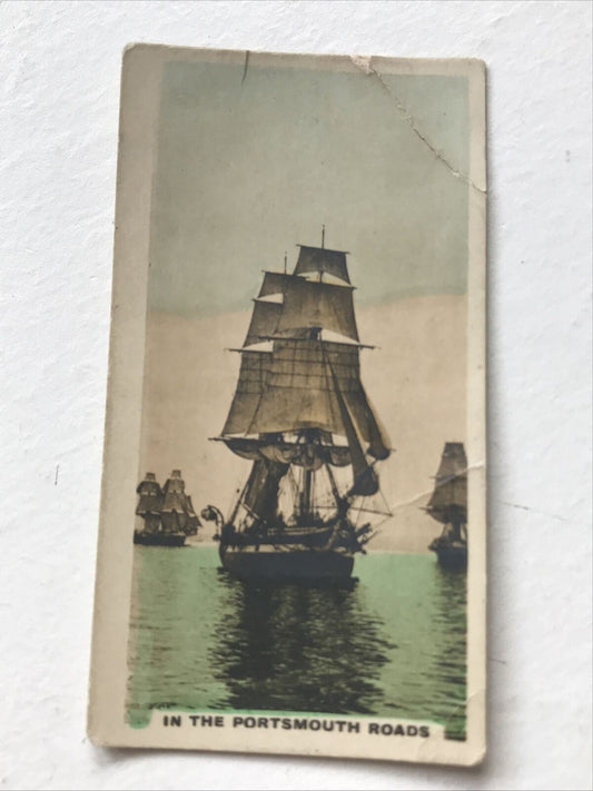 IN THE PORTSMOUTH ROADS Boat Photo Cigarette Card Cavanders Homeland Series