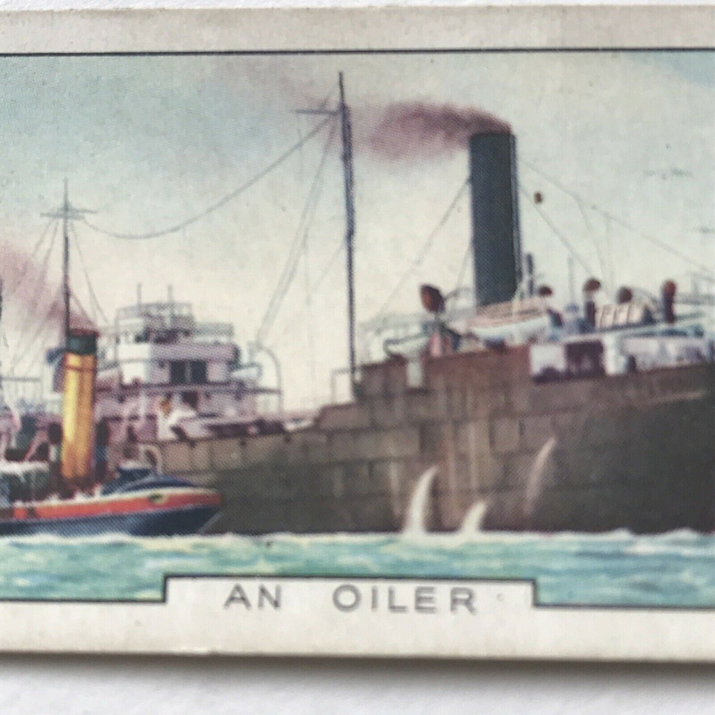 AN OILER SHIP Park Drive Gallaher Cigarette Card The Navy No 40 1937 Royal Fleet