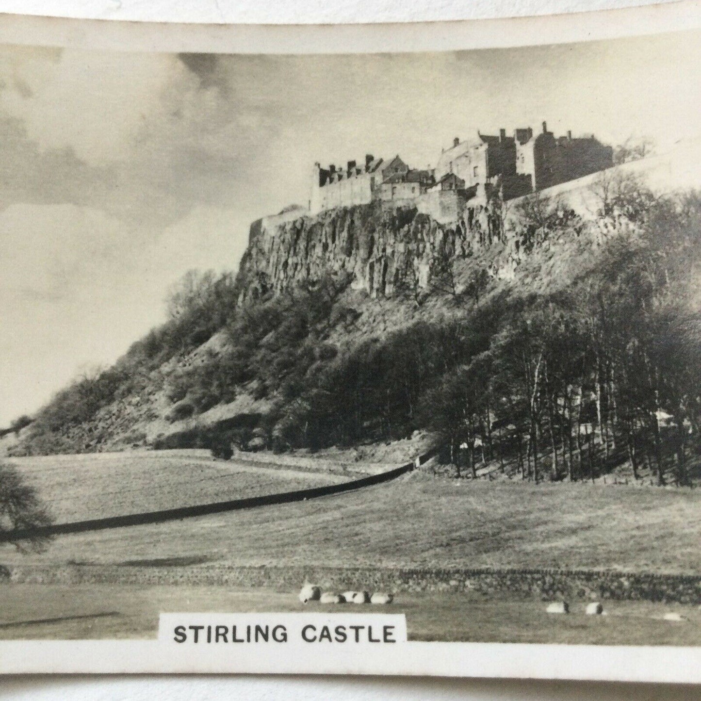 STIRLING CASTLE Photo Senior Service Cigarette Card Beautiful Scotland No. 2