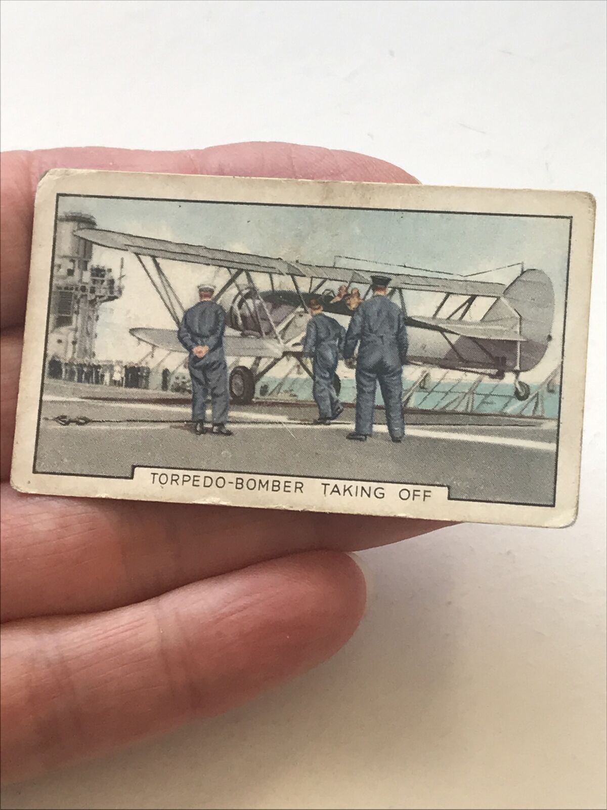 TORPEDO BOMBER TAKING OFF Park Drive Gallaher Cigarette Card The Navy #4 SHARK