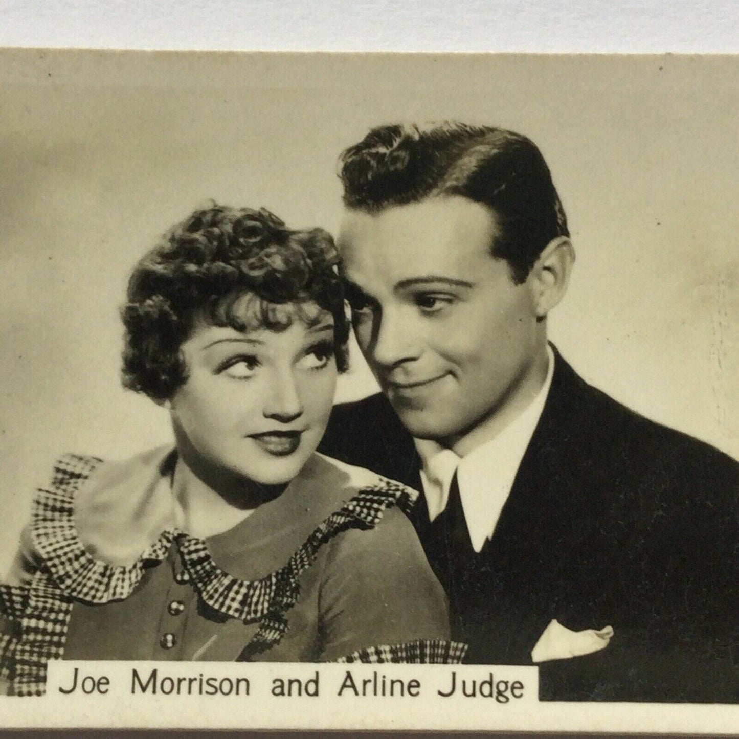 JOE MORRISON ARLINE JUDGE Photo- John Sinclair Cigarette Card Film Stars #68