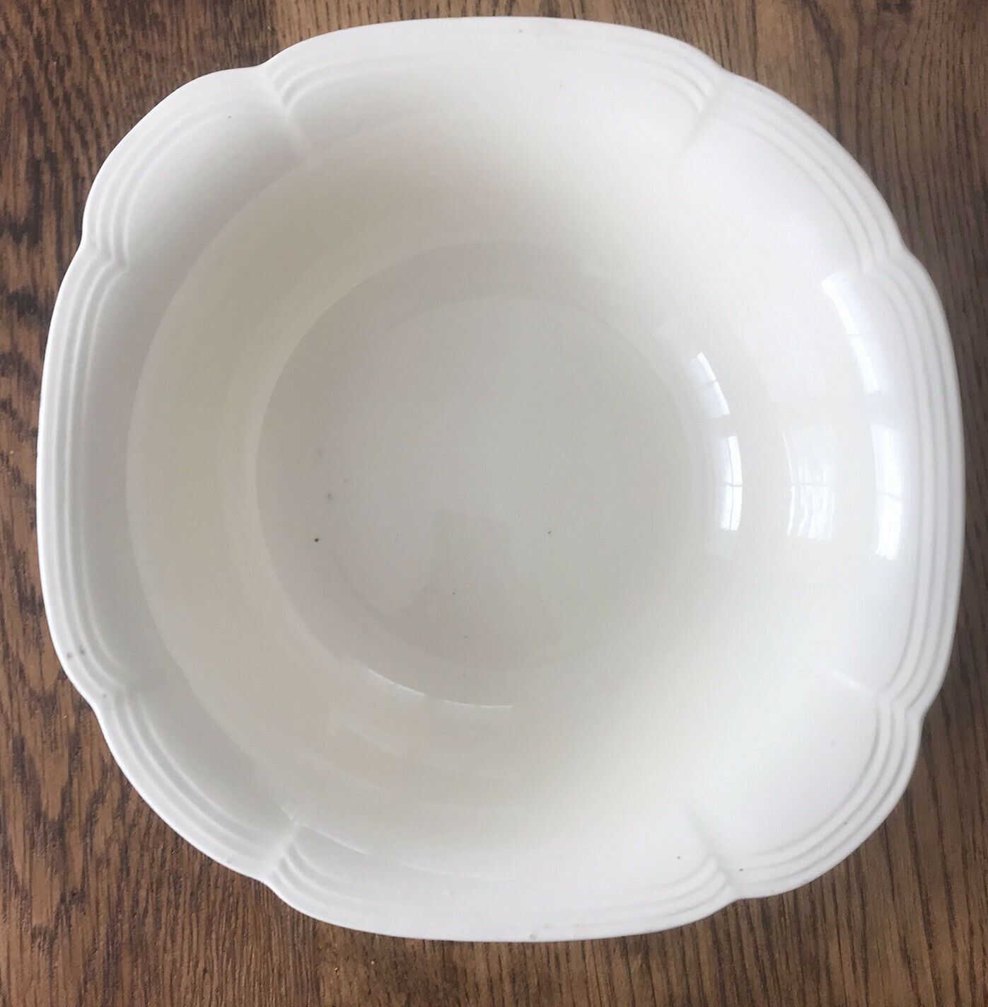 Vintage Art Deco Plain Cream Bowl, Fruit, Fruit Salad? Fluted Edge ALFRED MEAKIN