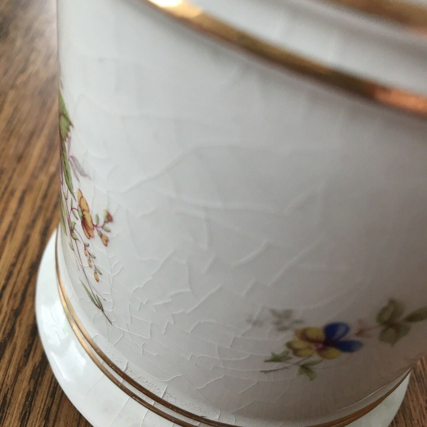 James Kent Old Foley Pot With Lid Lidded Floral Roses Pretty Jar Trinket Pot for bathroom