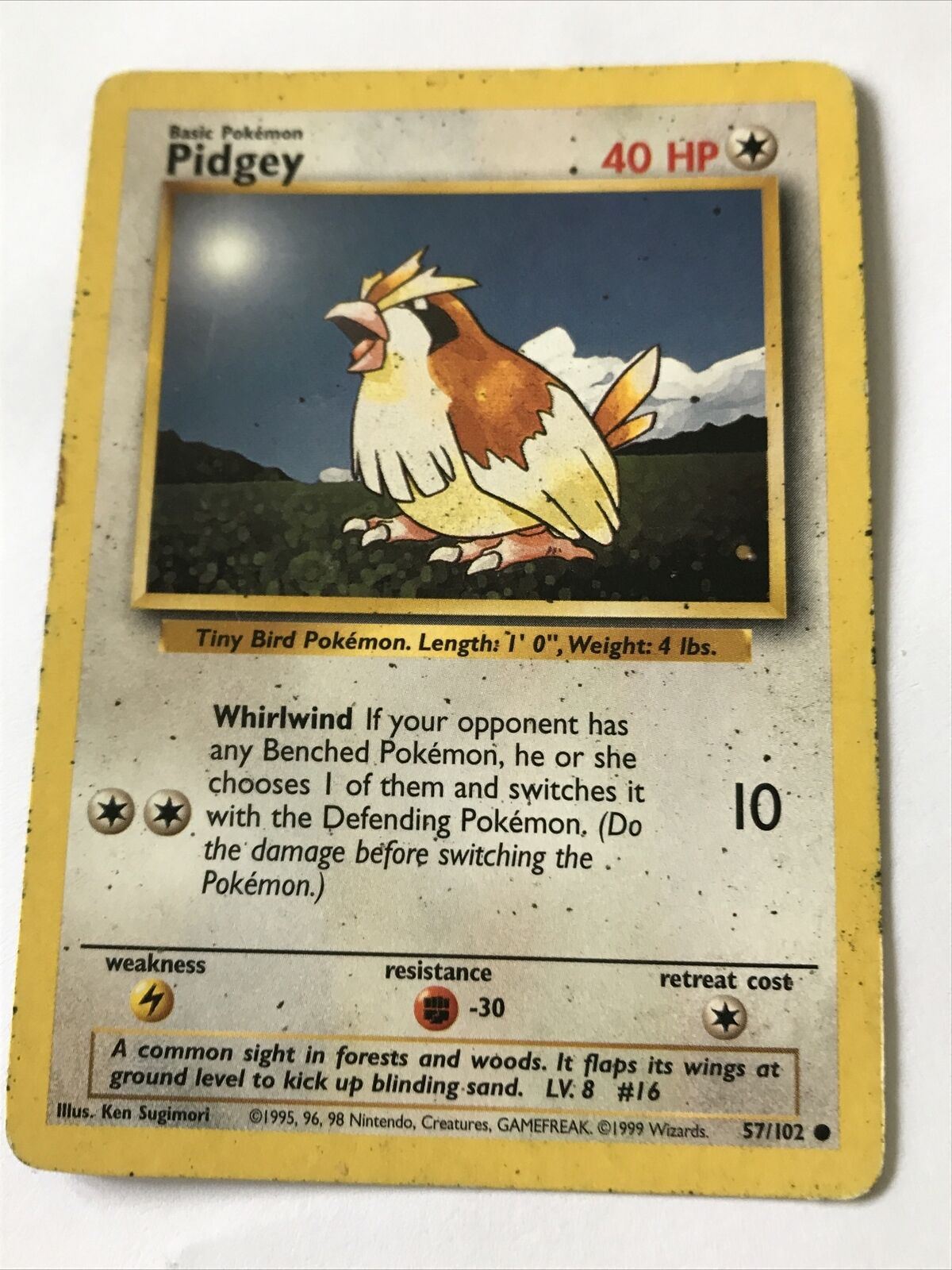 Vintage Pokemon Card PIDGEY 57/102 1999 Played Basic 40HP Wizards WOTC