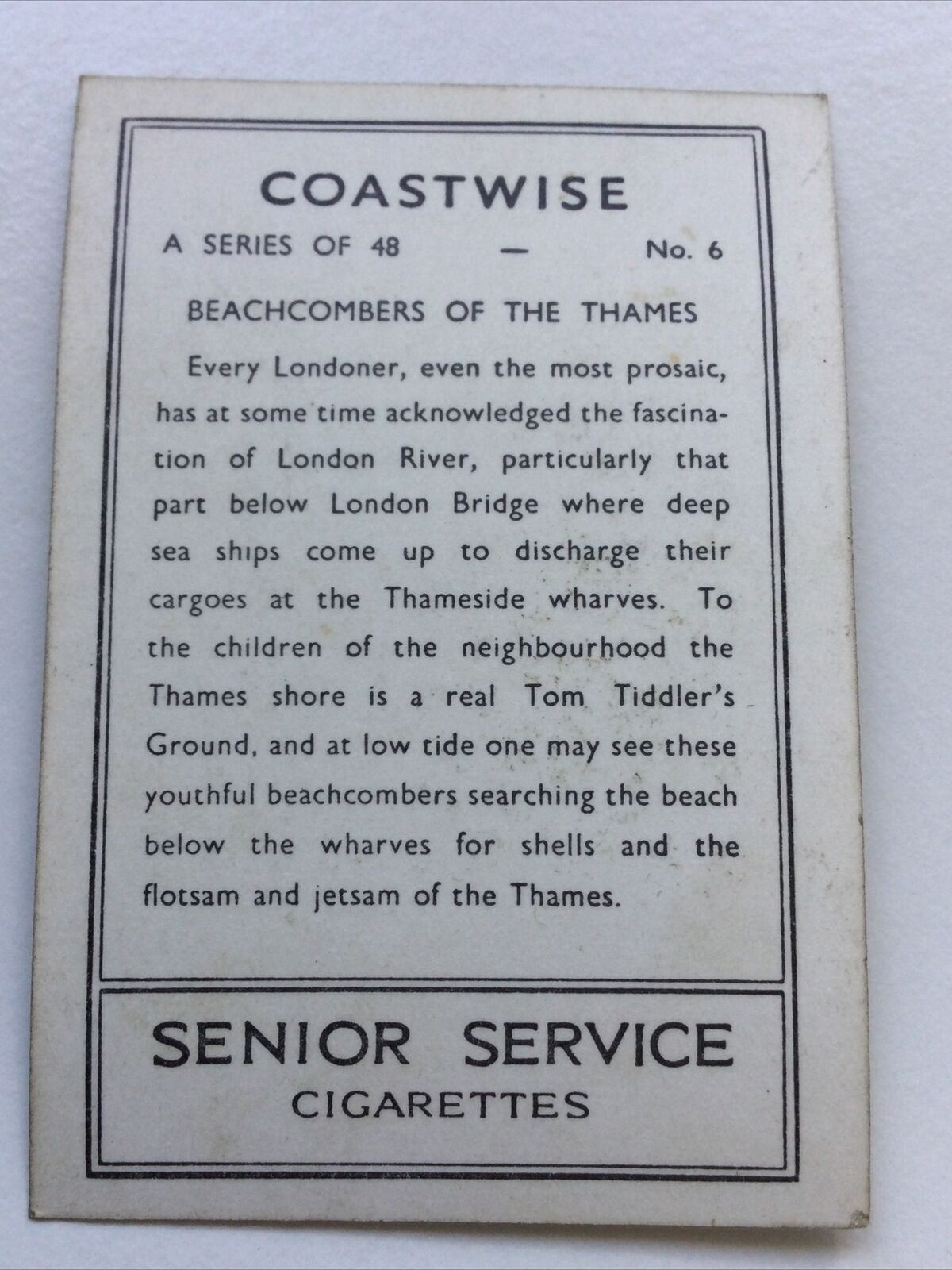 Vintage Photo Cigarette Card BEACHCOMBERS  OF THE THAMES 1939 1930s Senior Servi