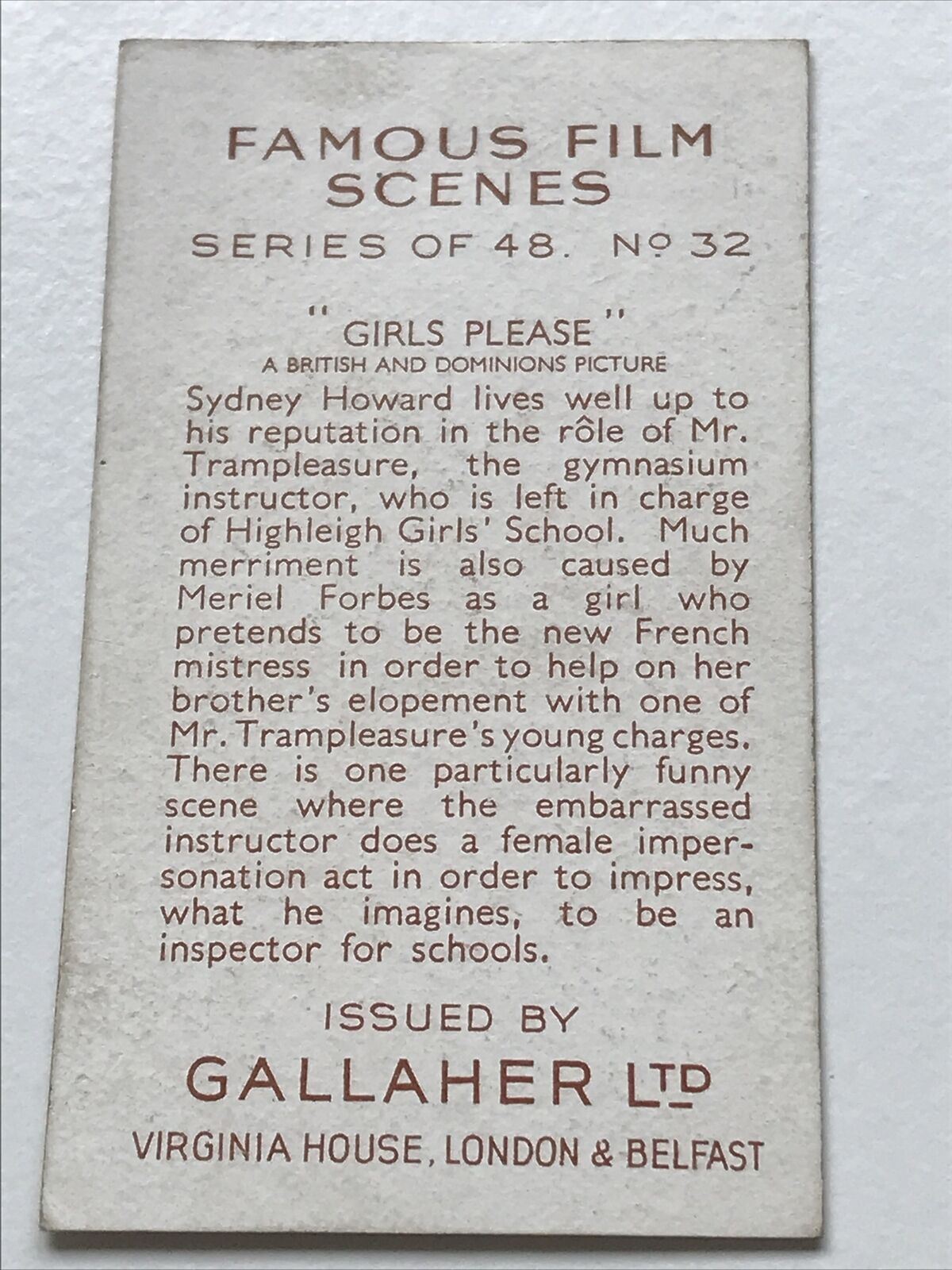 Sydney Howard MOVIE MEMORABILIA. Cigarette Card Gallaher GIRLS PLEASE Film Scene