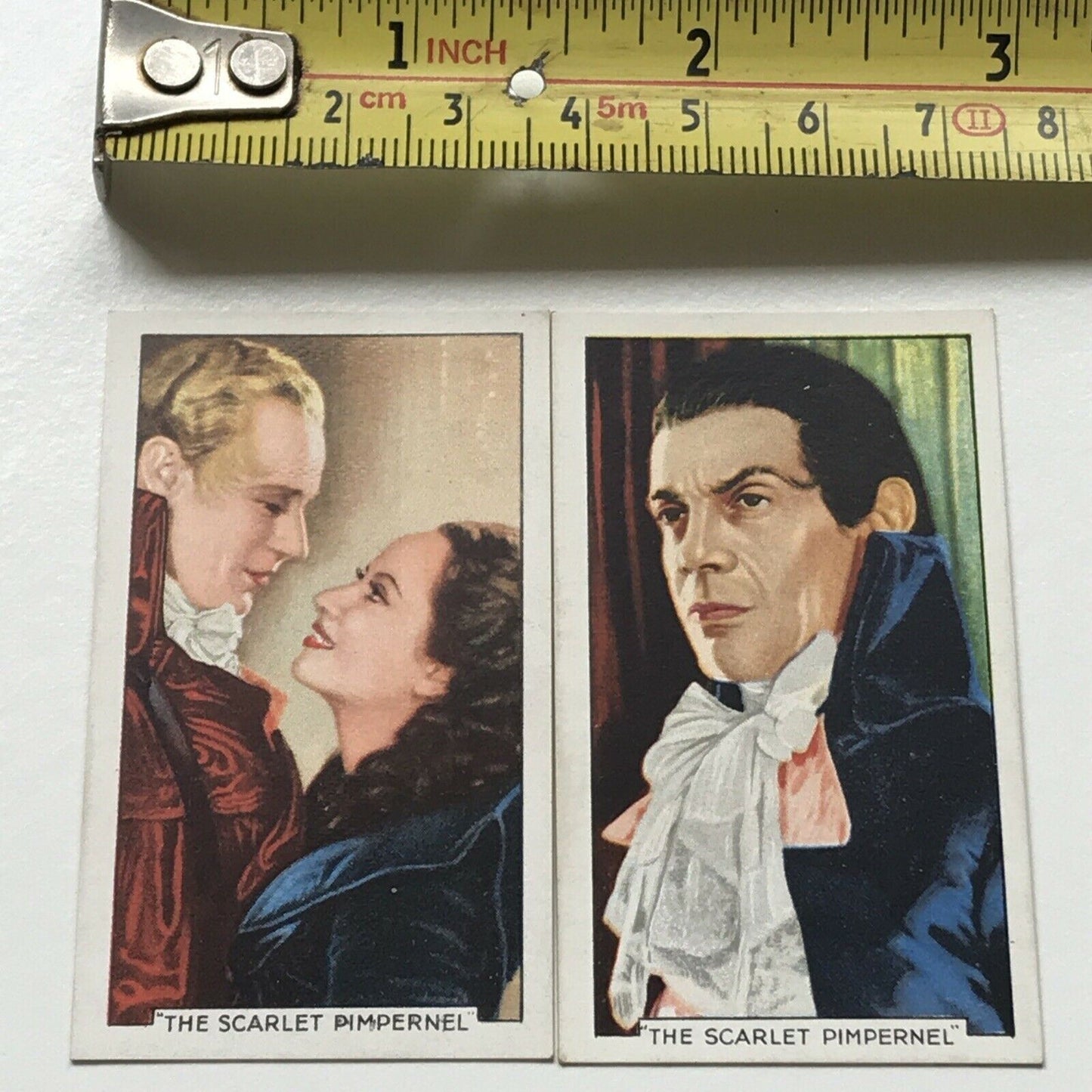 2xGallaher Cigarette Cards Famous Film Scenes #20 40 SCARLET PIMPERNEL 1930s