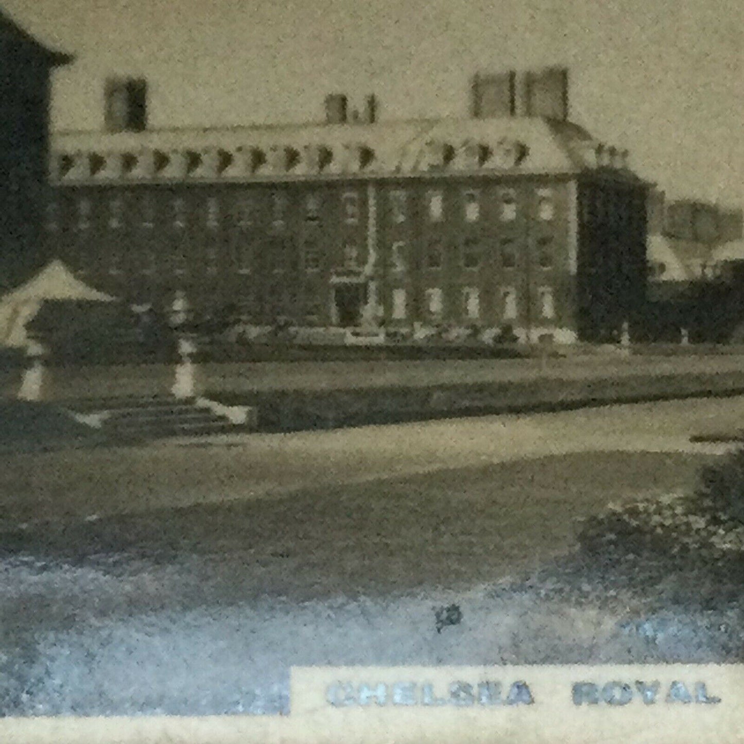 Chelsea Royal Hospital Vintage Real Photo Cigarette Card Westminster Royal & Anc