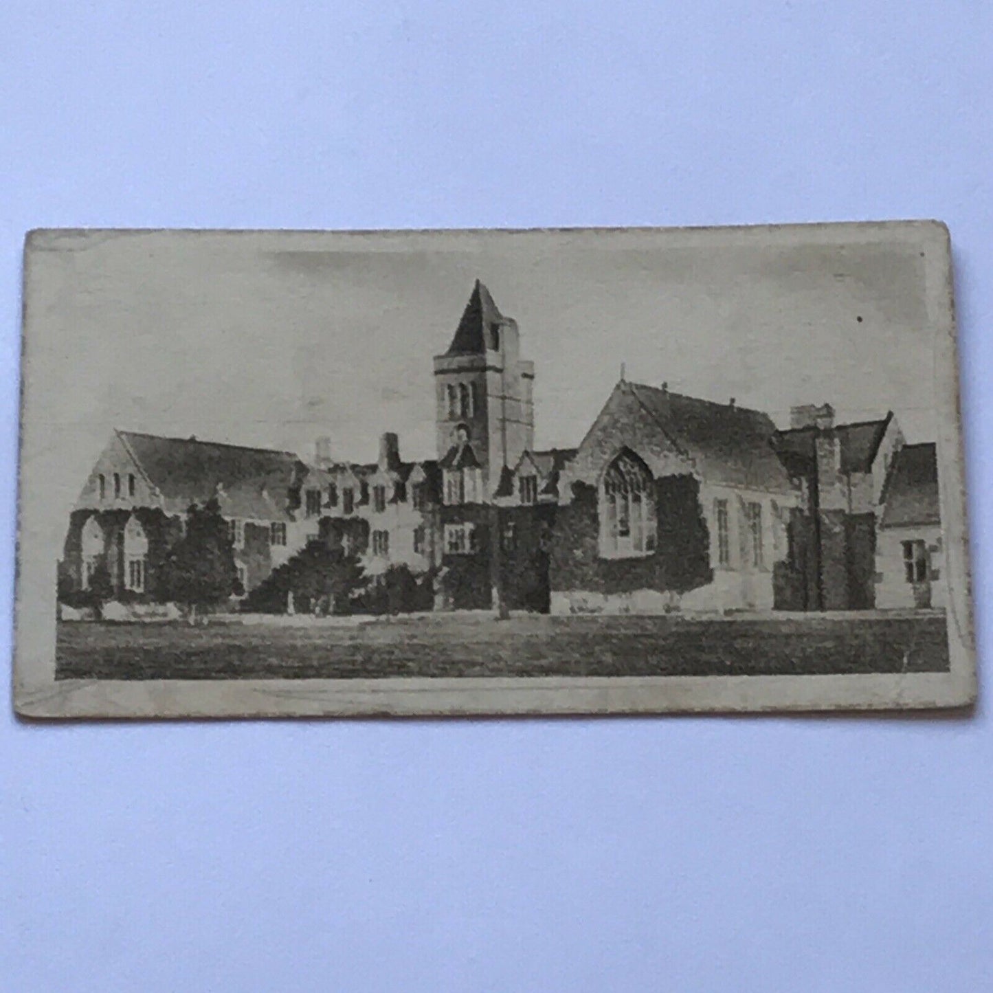 TAUNTON SCHOOL SUNRIPE PUBLIC SCHOOLS & COLLEGES 1923 Card No 68 1920s Vintage