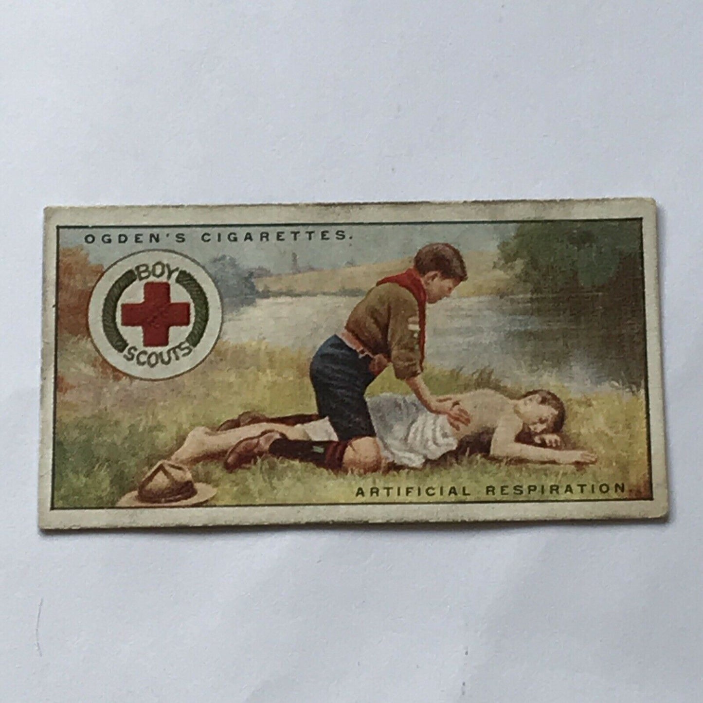 Artificial Respiration OGDENS CIGARETTE Card #44 BOY SCOUTS SERIES 1 1911 Antiqu