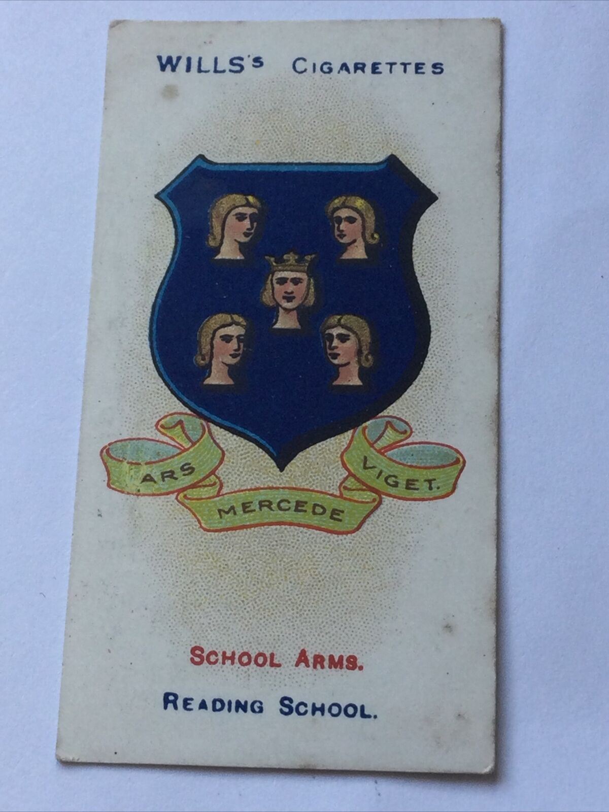 READING SCHOOL WILLS CIGARETTE CARD #17 School Arms Founded Henry VII