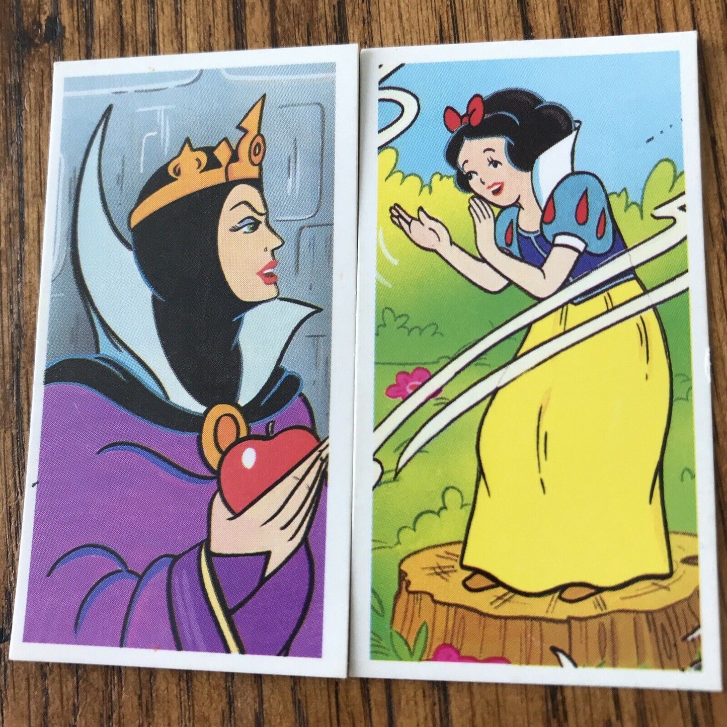 DISNEY Snow White Seven Dwarfs Brooke Bond Tea Cards x2 SNOW WHITE WICKED QUEEN