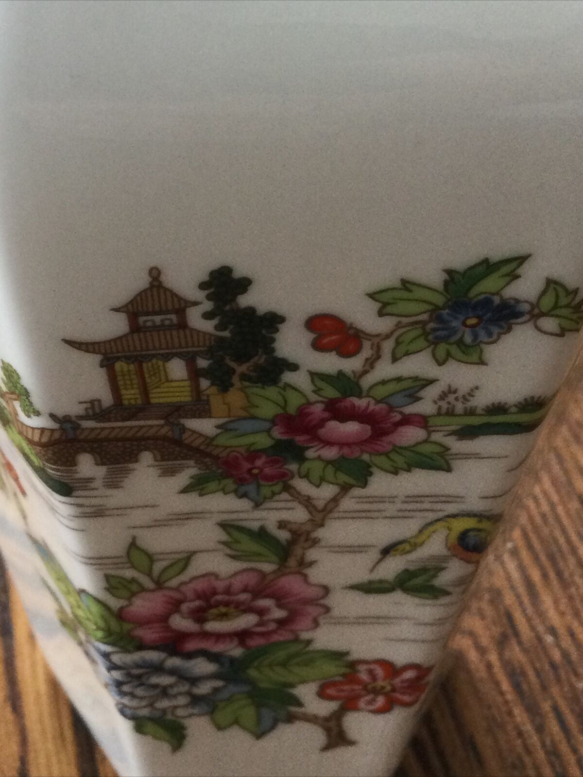 Crown Staffordshire PAGODA Small Vase Fine Bone China England Hexagon Shape Rare