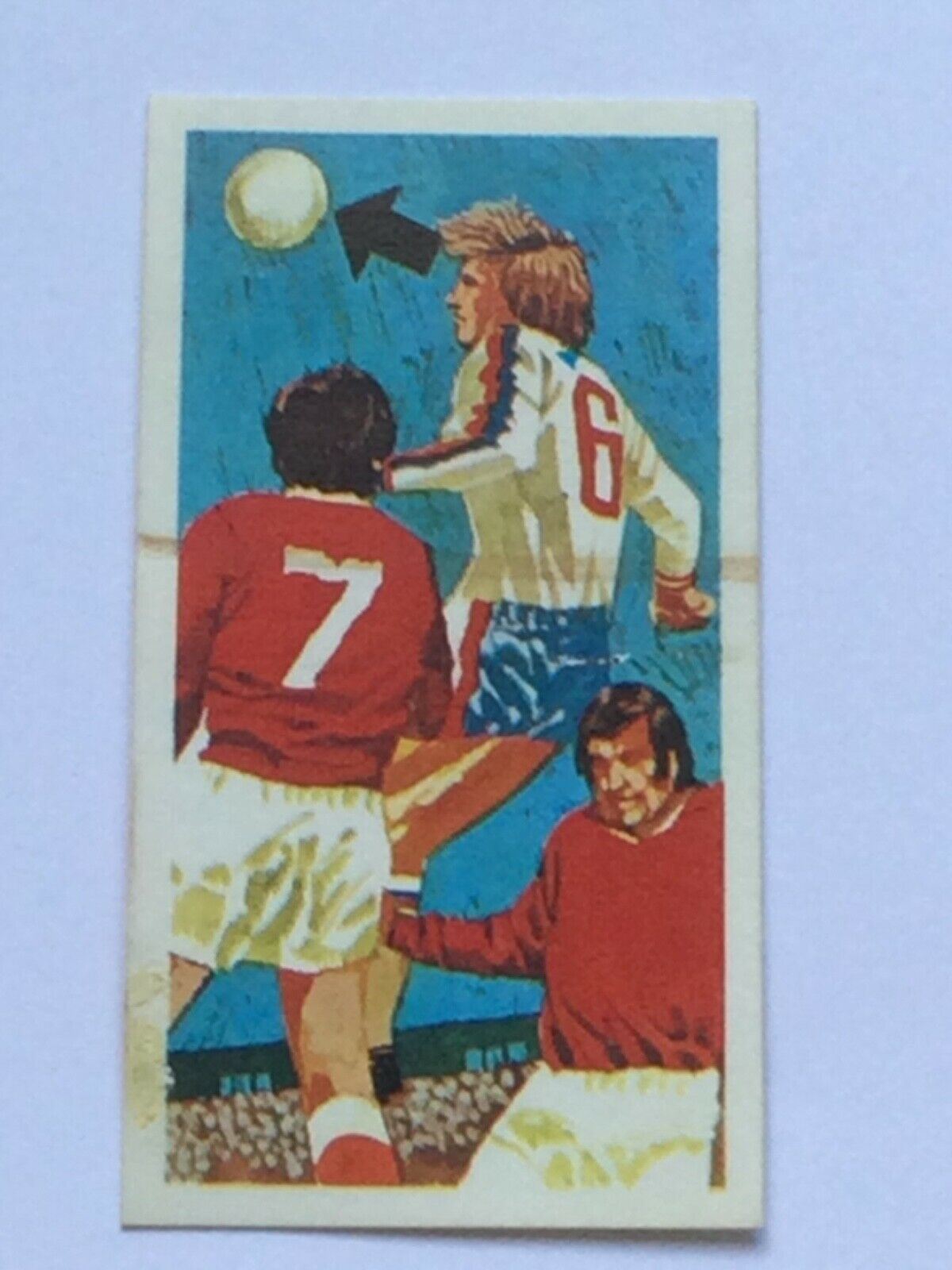 40 WAYS TO PLAY BETTER SOCCER Brooke Bond Tea Cards - Sold individually