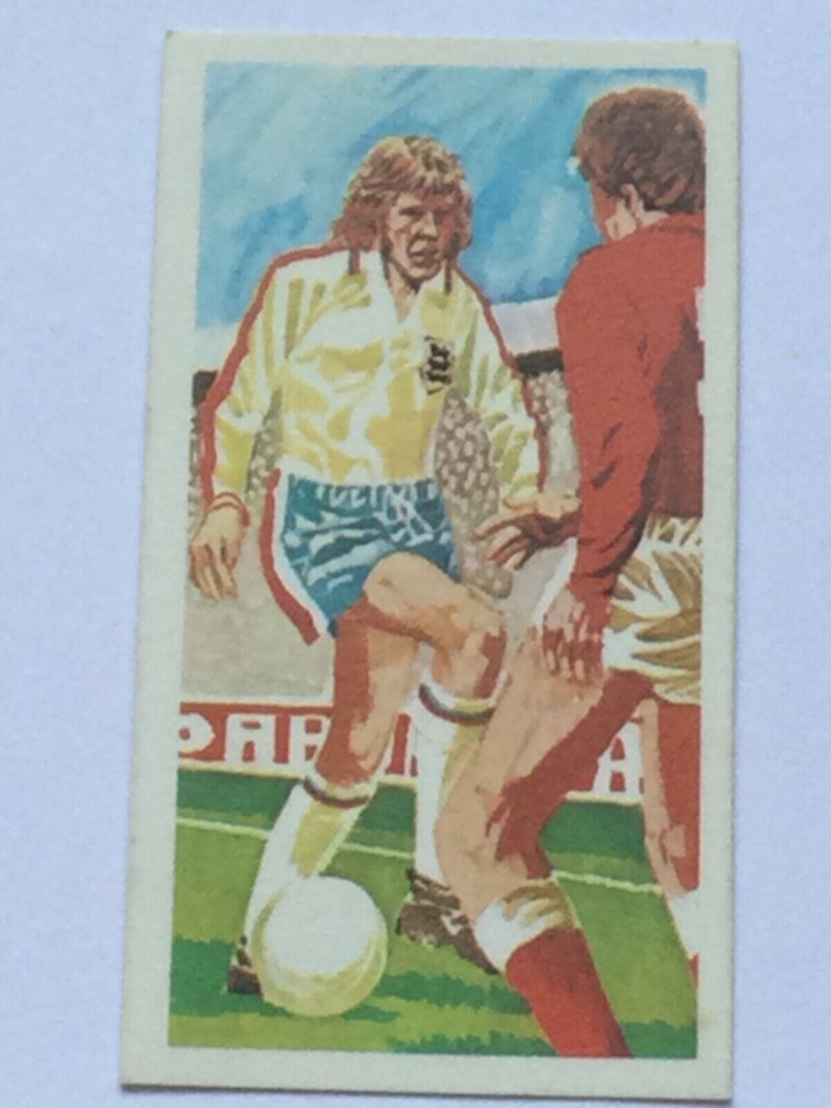 40 WAYS TO PLAY BETTER SOCCER Brooke Bond Tea Cards - Sold individually