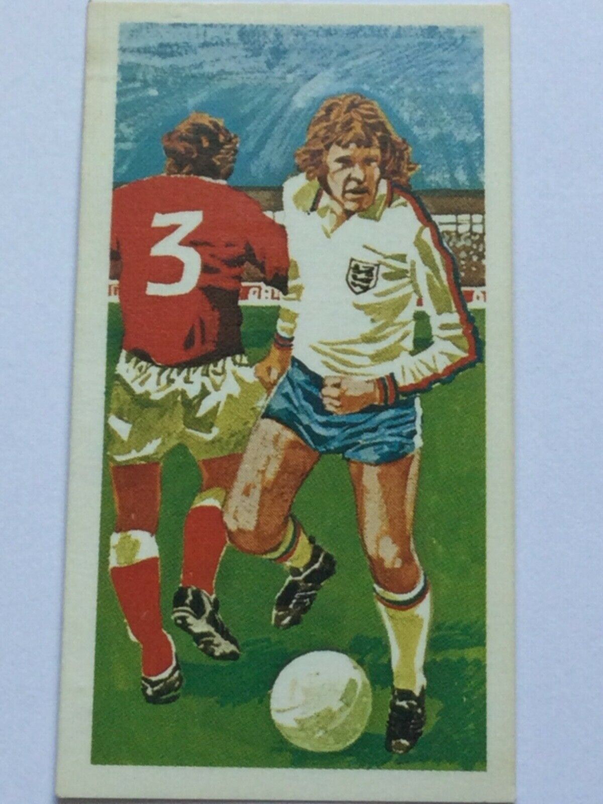 40 WAYS TO PLAY BETTER SOCCER Brooke Bond Tea Cards - Sold individually