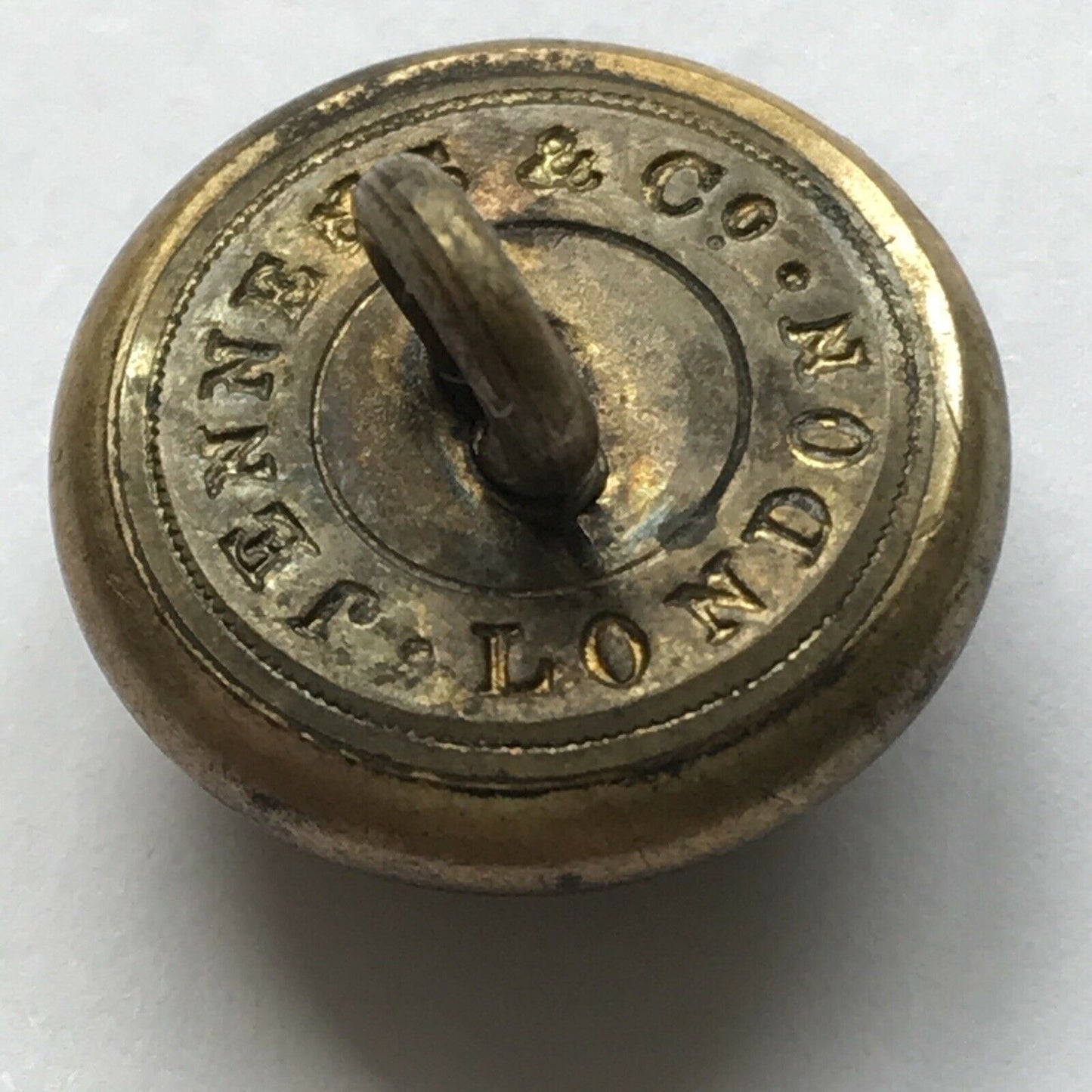 SOUTH STAFFORDSHIRE REGIMENT MILITARY BUTTON 18mm Kings Crown 1881-1959 British