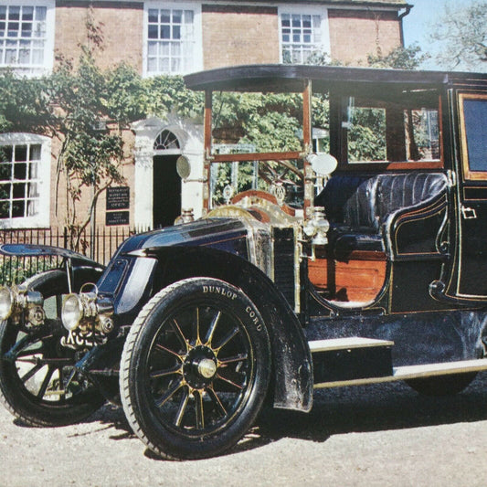 Vintage Car Postcard 1906 20-30 hp RENAULT Dashboard Radiator