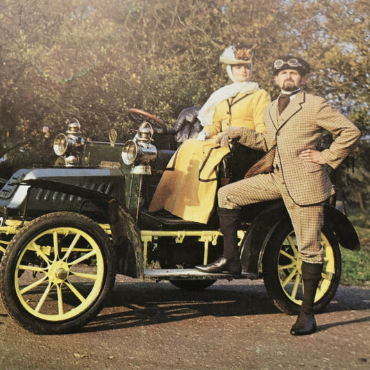 Vintage Car Postcard Man And Woman In Edwardian Costume. Picture On Back