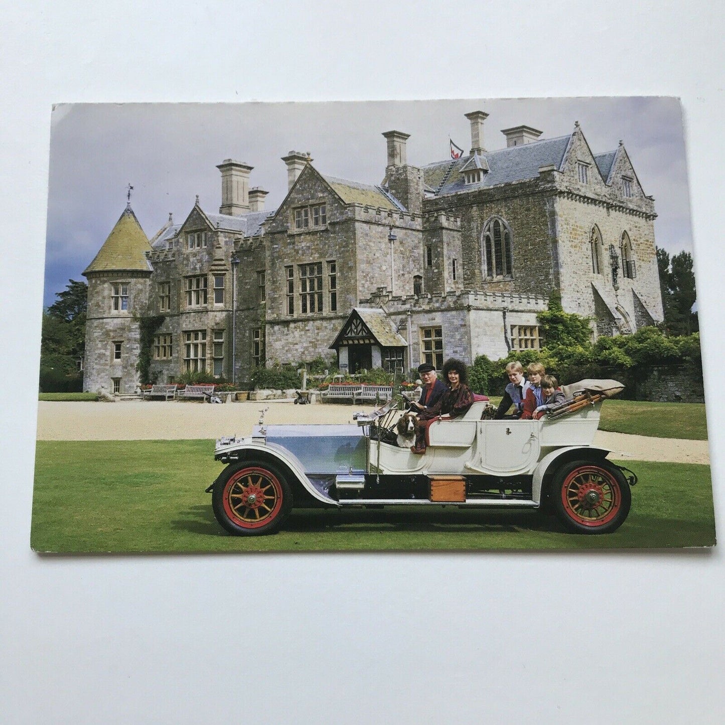 Vintage Car Postcard LORD MONTAGU & FAMILY IN 1909 ROLLS ROYCE SILVER GHOST 1986