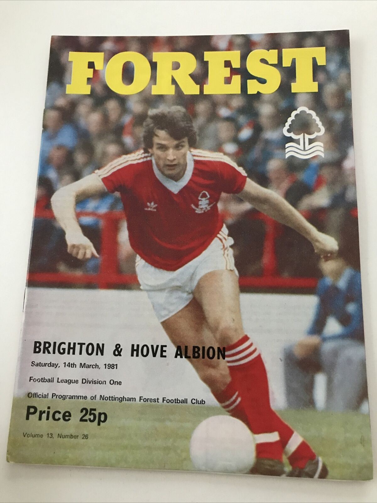 Vintage Football Programme NOTTINGHAM FOREST V BRIGHTON & HOVE ALBION MARCH 1981