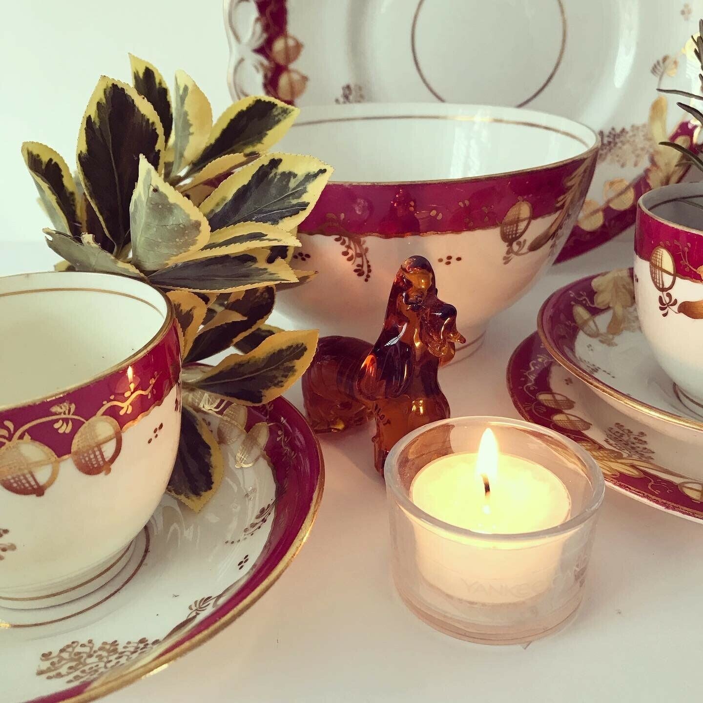 Beautiful bone china trio- cup, saucer, side plate. Deep pink & gold c.1920s Festive Christmas