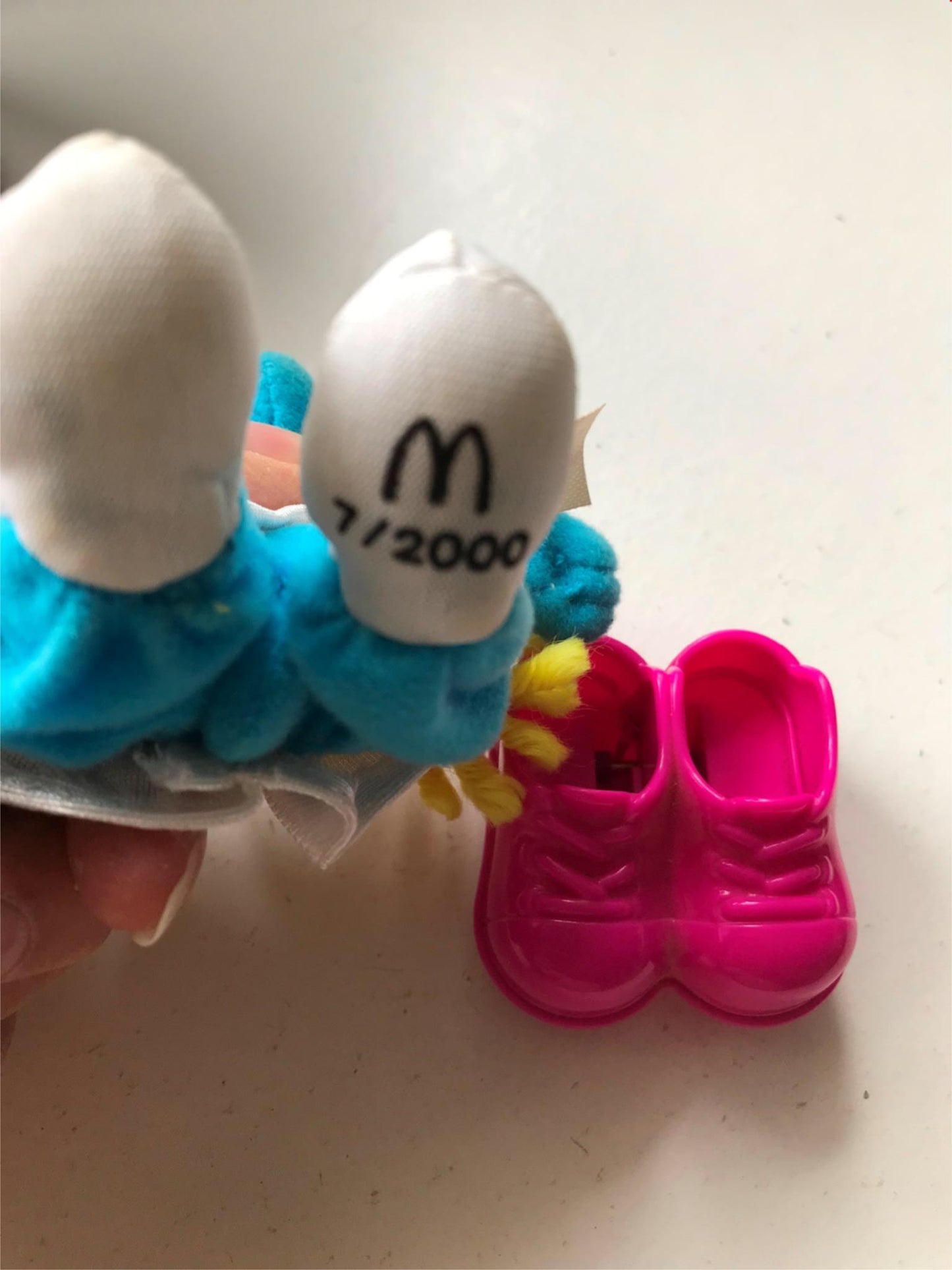 McDonald’s collectable SMURF TOY JULY 7/2000 Smurfette roller skating plush soft