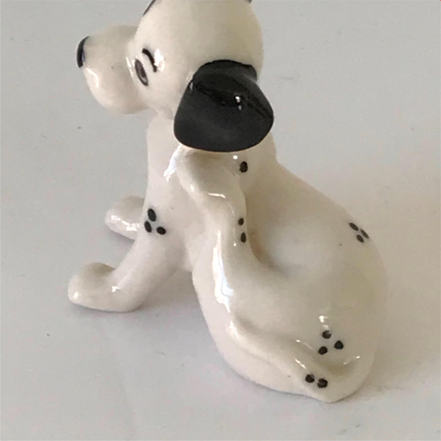 Cute vintage dog ornament - dalmatian scratching - retro sweet puppy