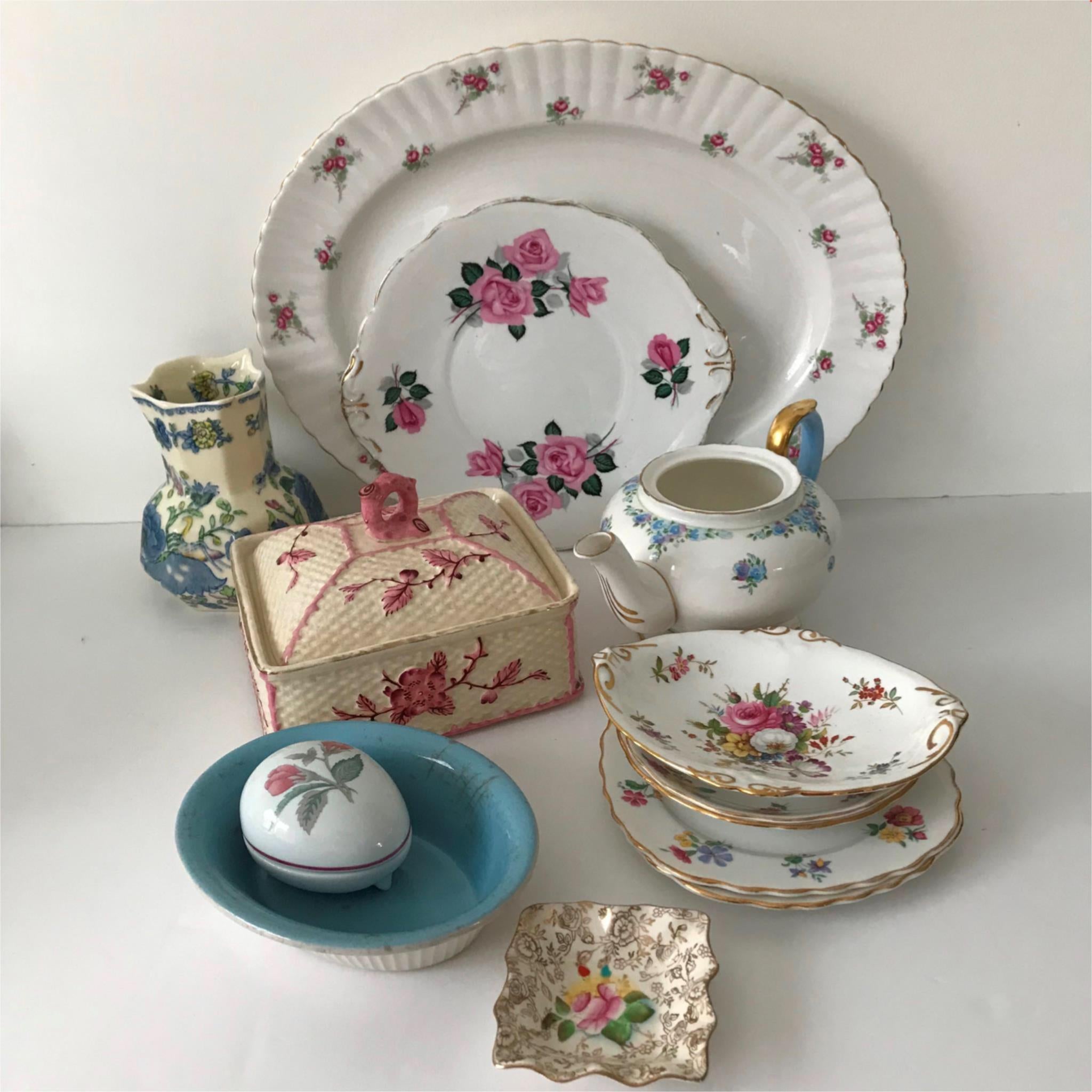 Royal worcester tea outlet set