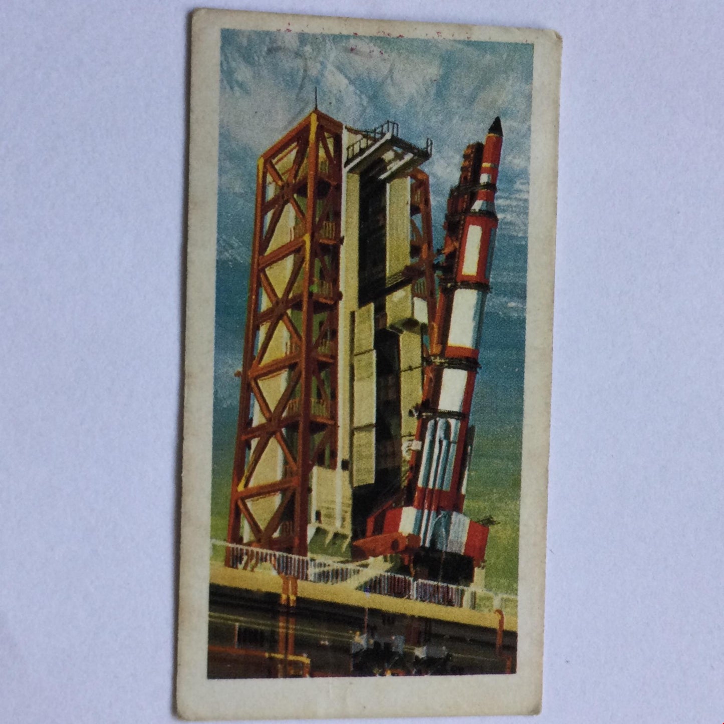 THE RACE INTO SPACE Brooke Bond Tea Cards - sold individually- take your pick